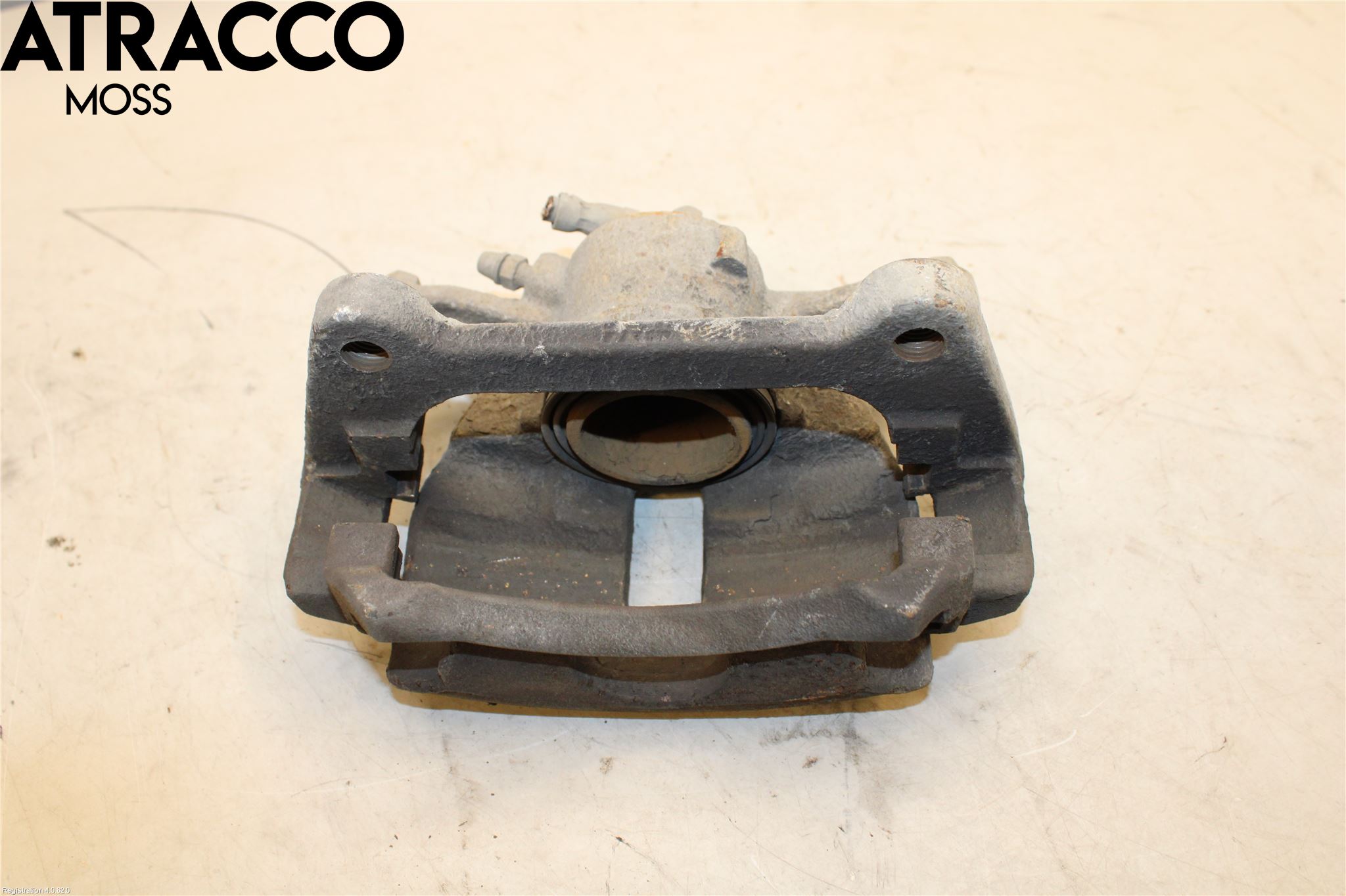 Volkswagen VW PASSAT 15-19 Bromsok Fram Vänster