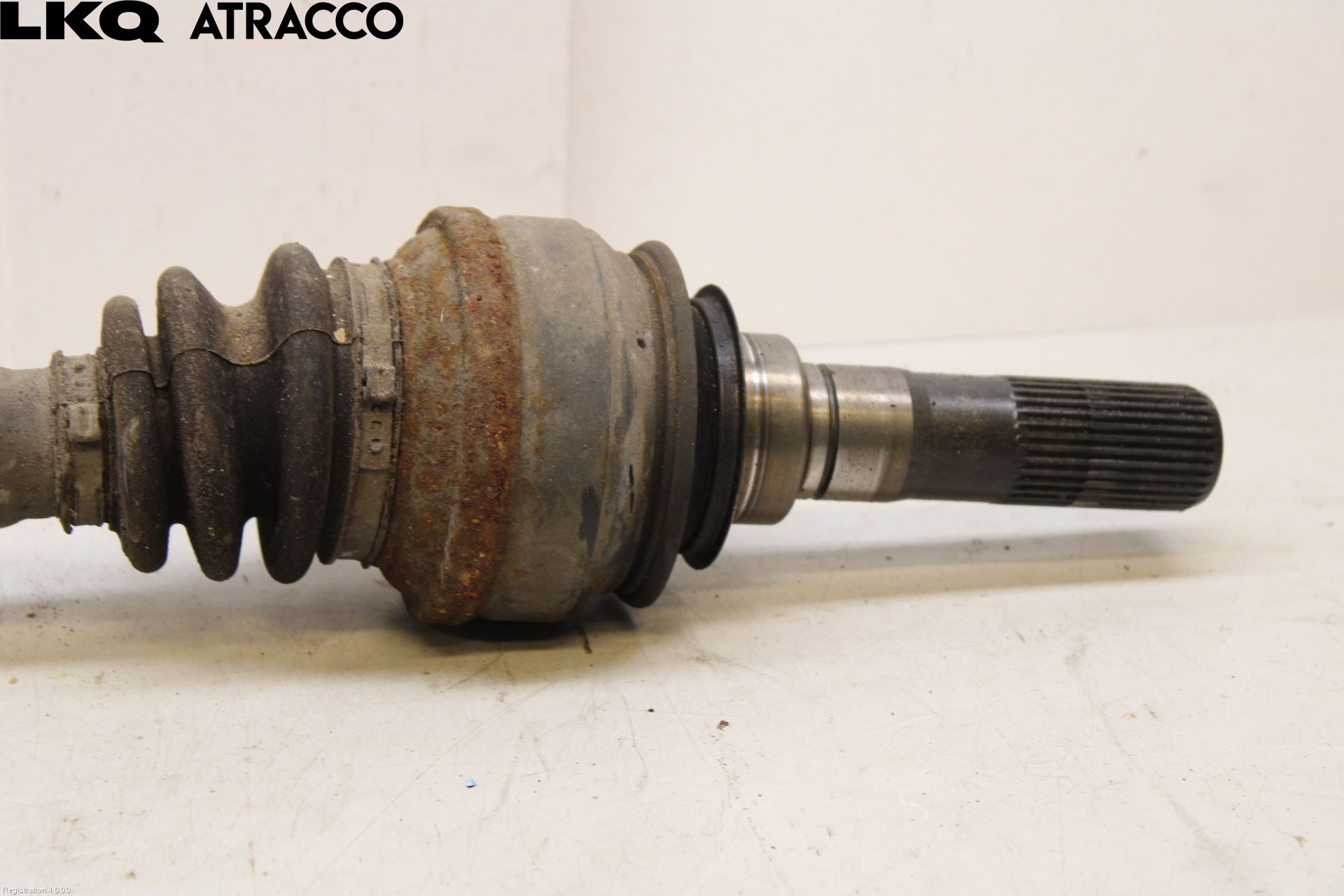 BMW 3 E90/91 SED/TOU 05-12 Drivaxel Bak Höger