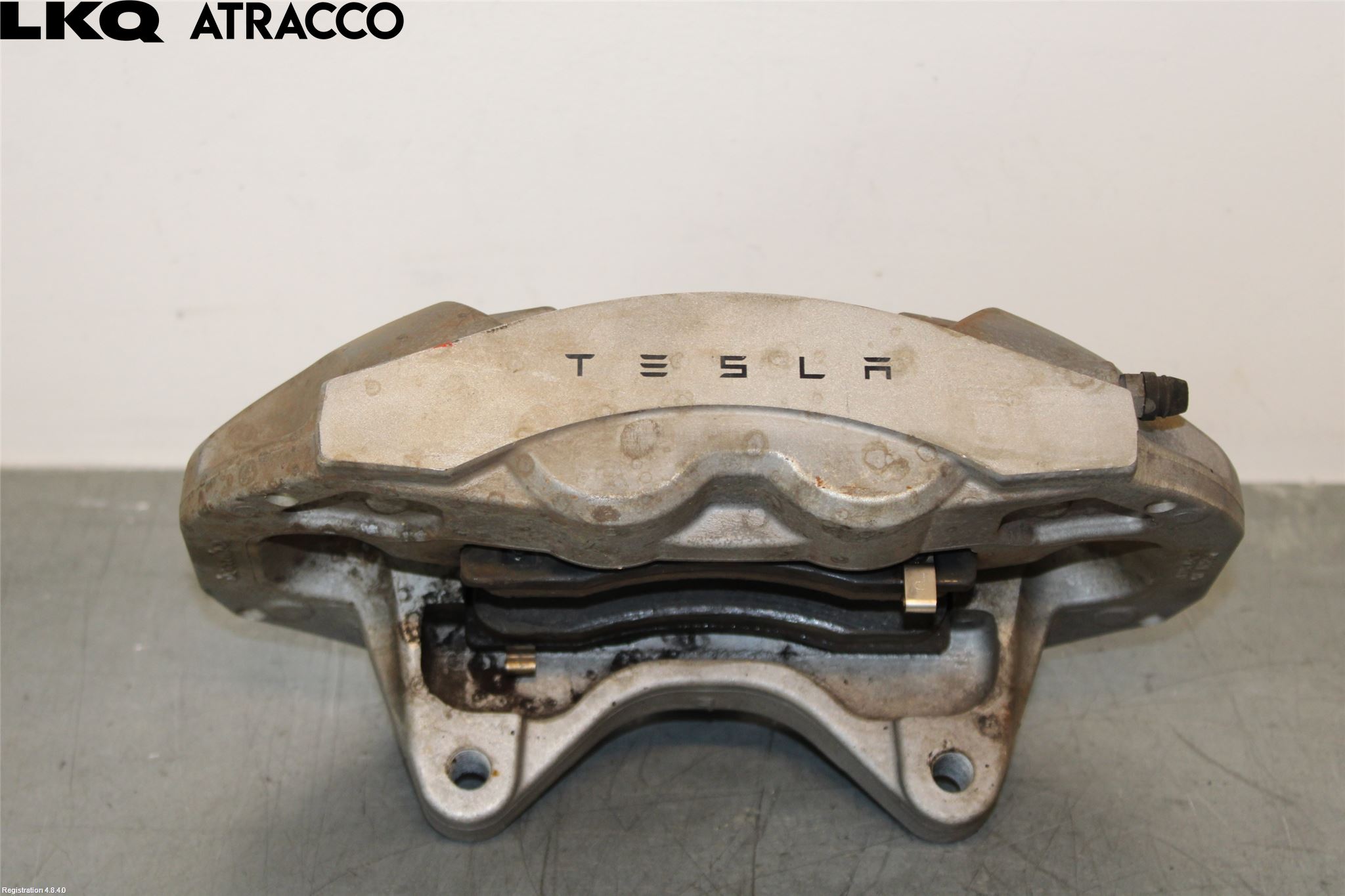 Tesla MODEL 3 17- Bromsok Fram Höger