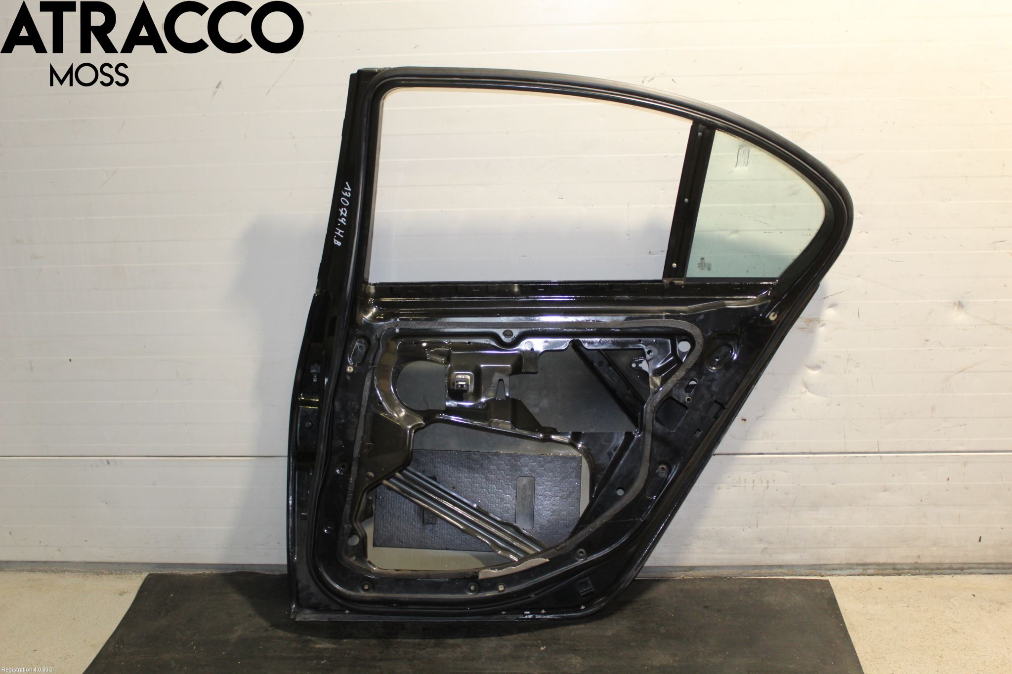 BMW 5 E60/61 Sed/Tou 02-10 Dörr Bak Höger