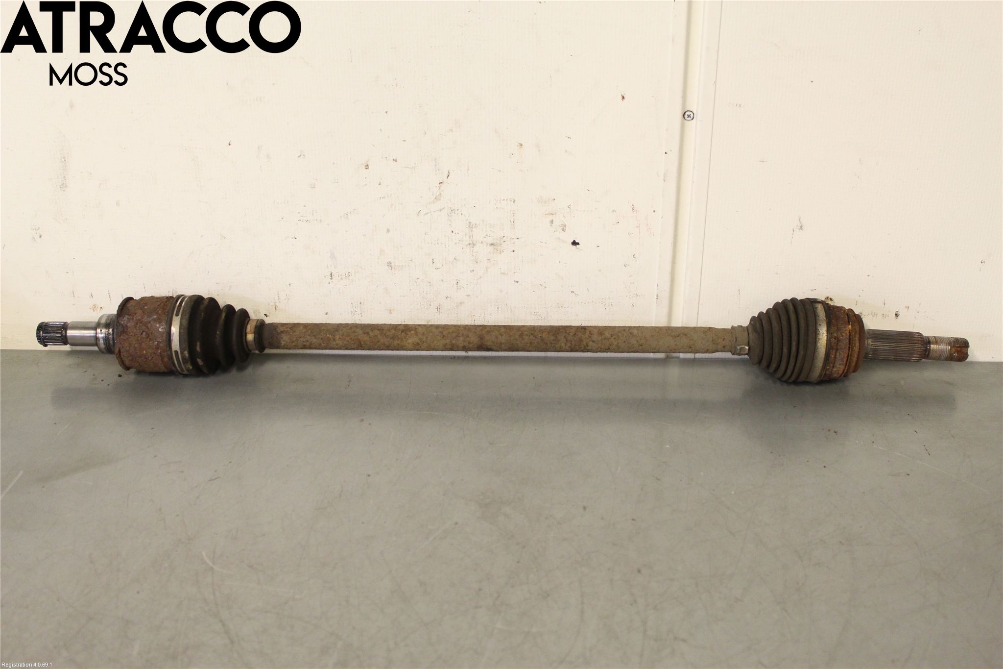 Toyota RAV 4 06-12 Drivaxel Bak Höger