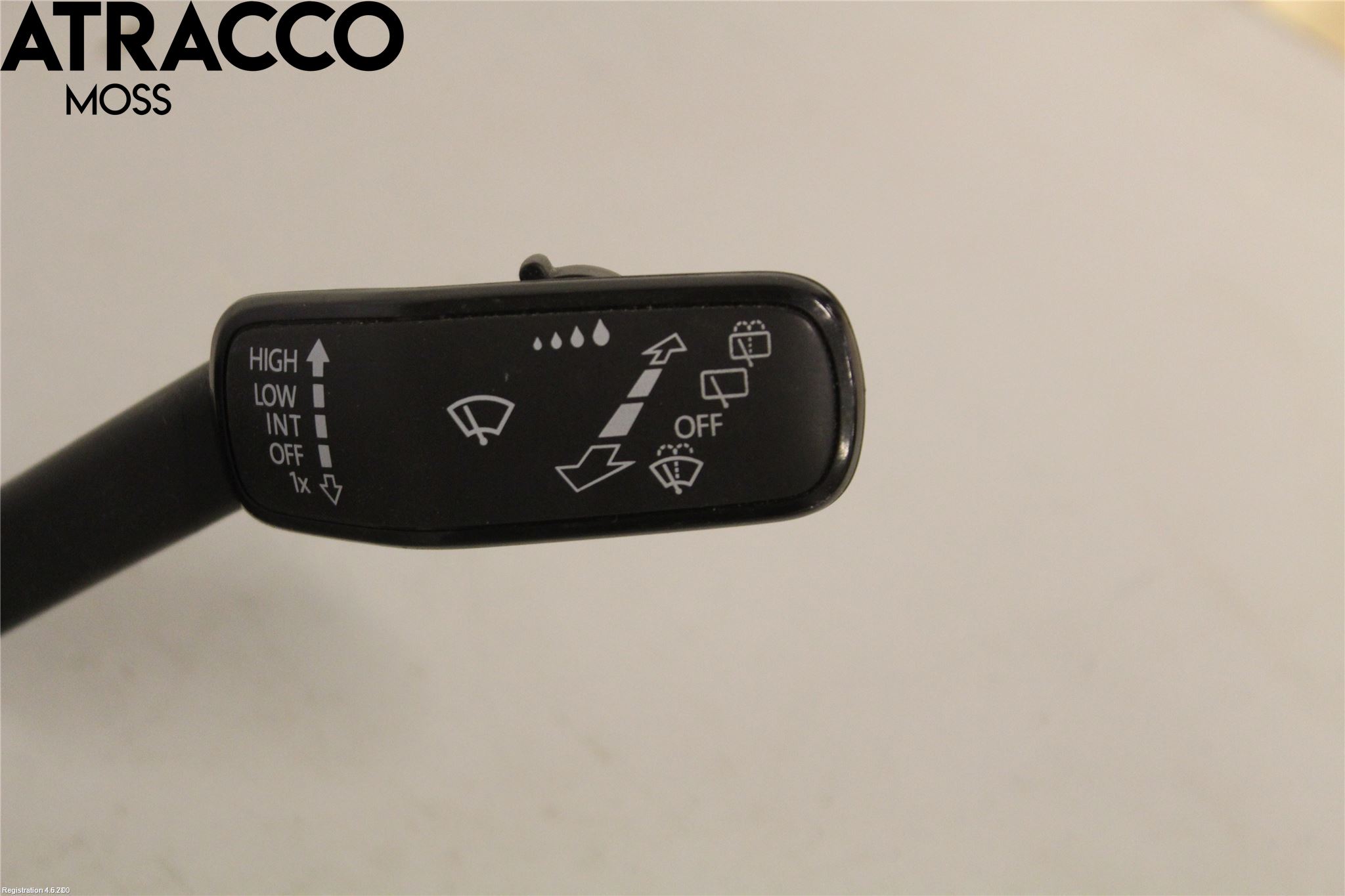Volkswagen VW GOLF / E-GOLF VII 13-20 Spakcentral
