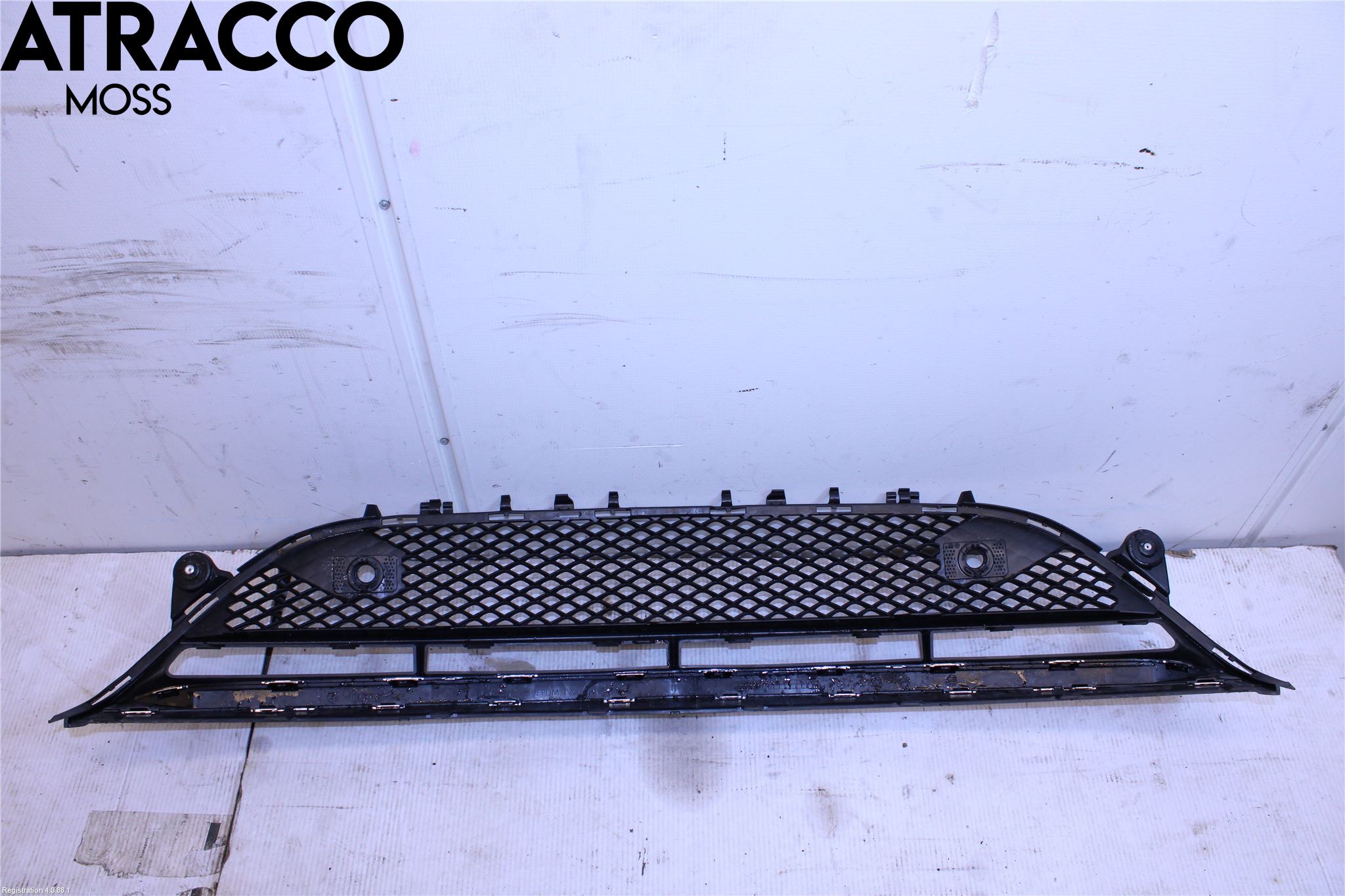Mercedes-Benz MB E-KLASS (W213) 16-23 Stöt Utfyllnad-List-Grill