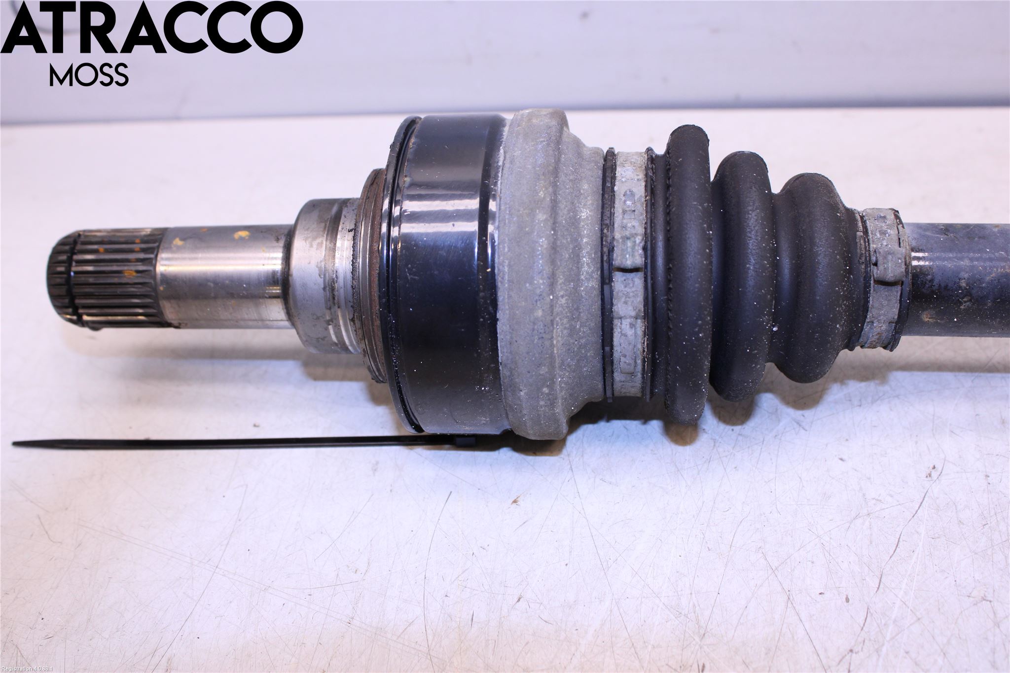 BMW 3 F30/F31/F80 12-19 Drivaxel Bak Höger