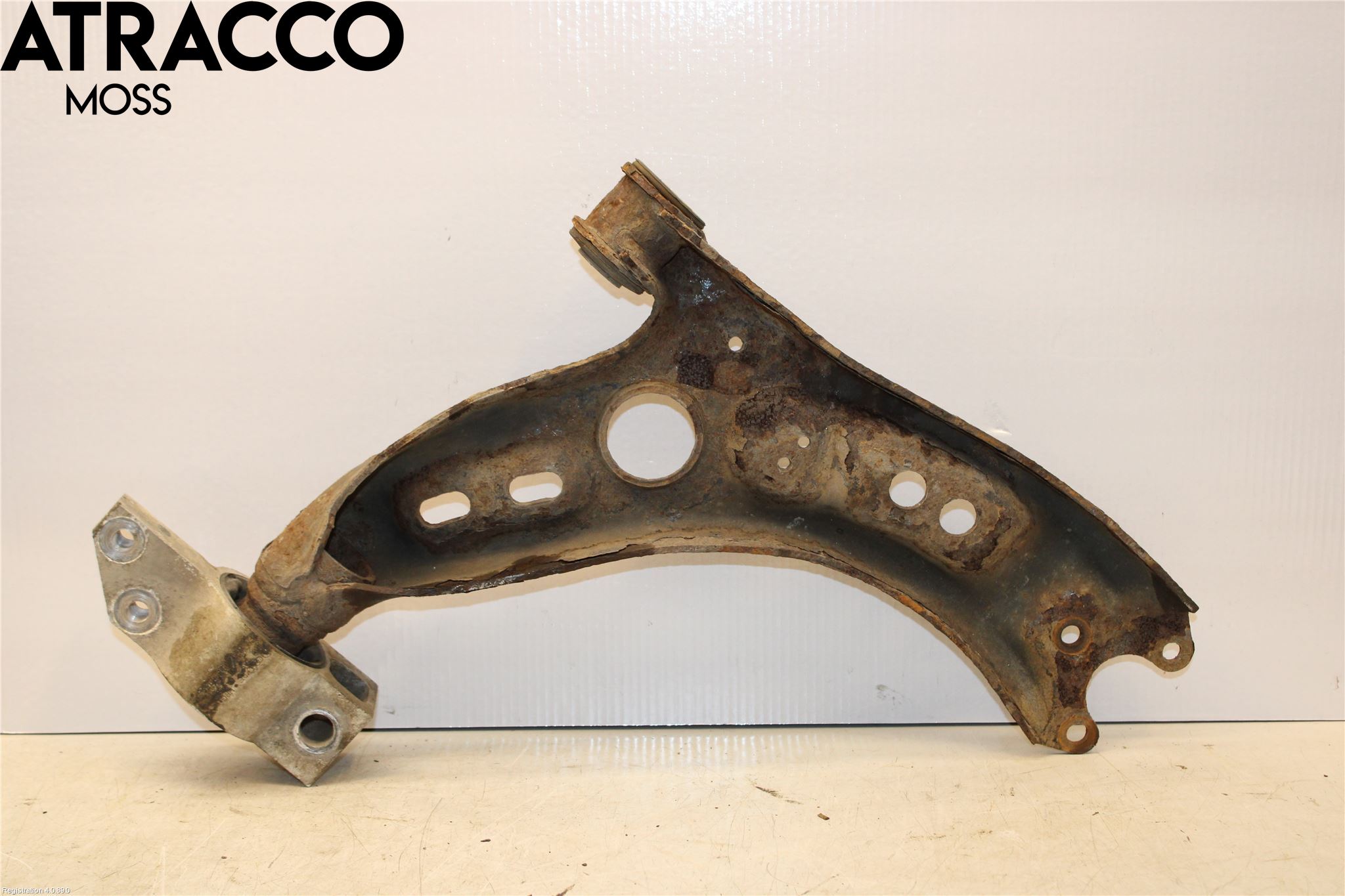 Audi A3/S3 05-13 Bärarm Fram Undre Vä