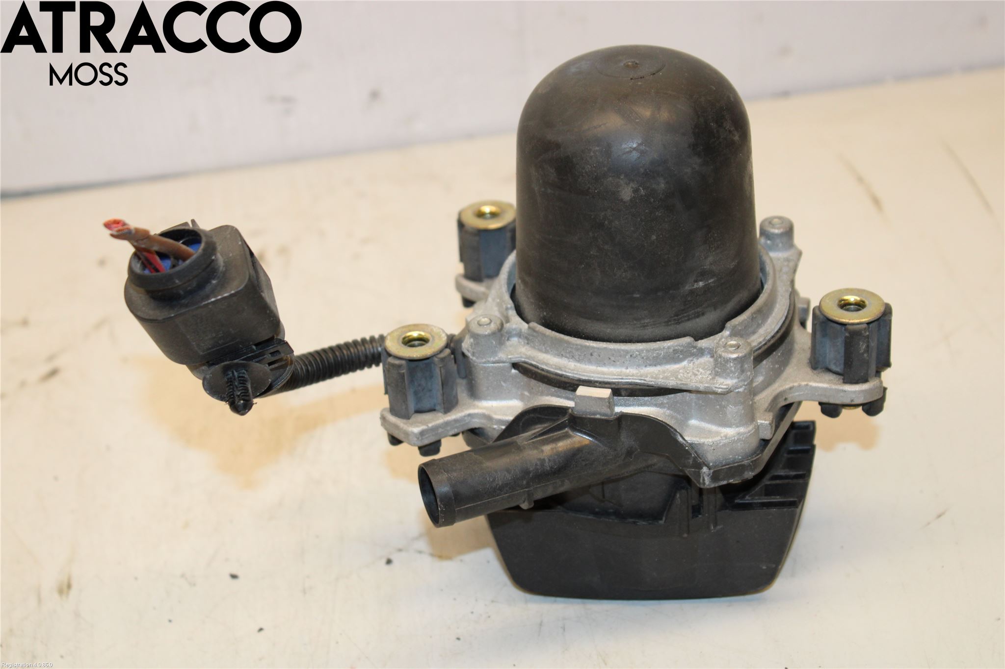 Porsche CAYENNE 03- Luftpump-Avgasrening