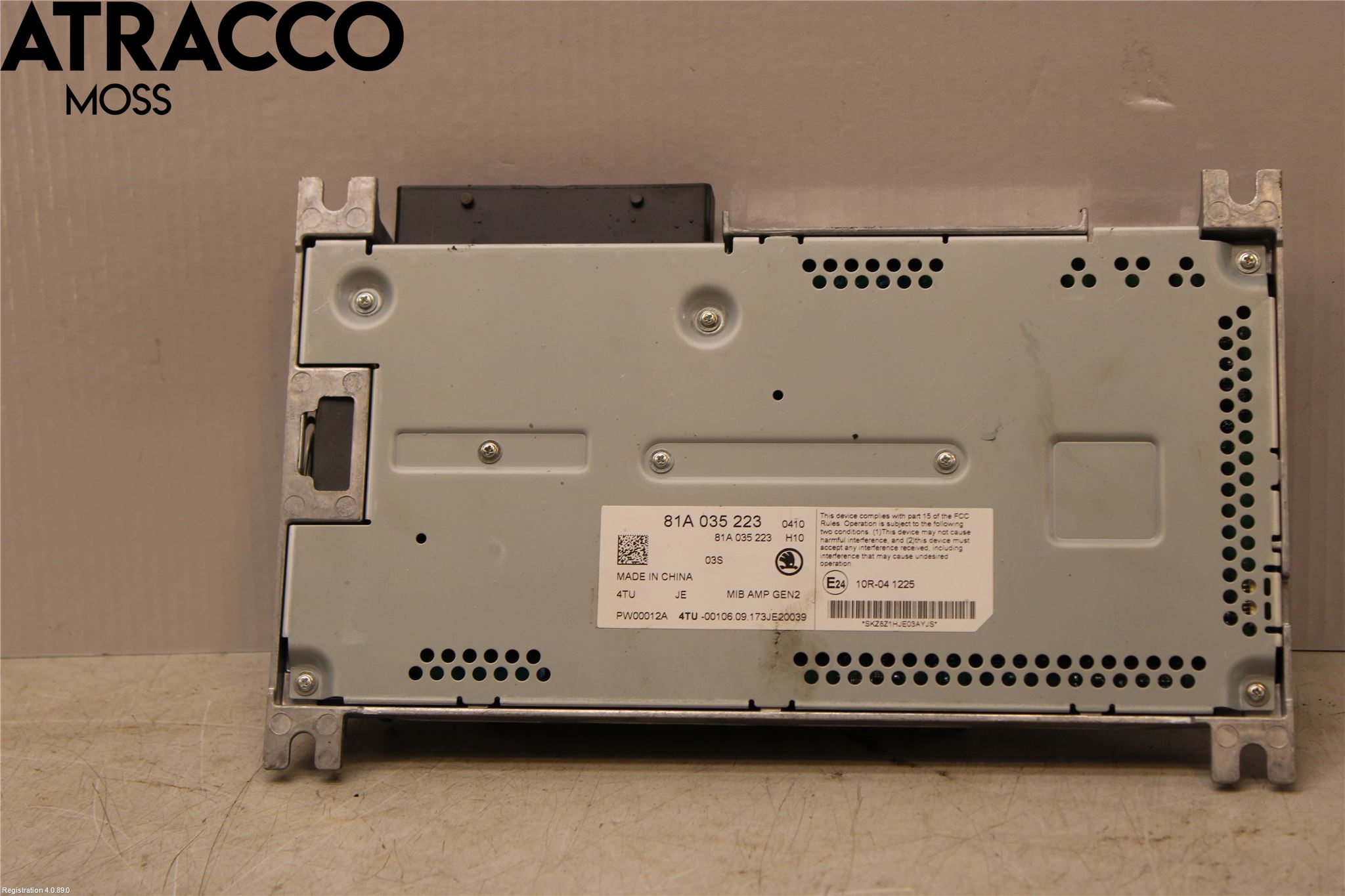 Skoda SUPERB 16-24 Radio-Stereo Förstärkare