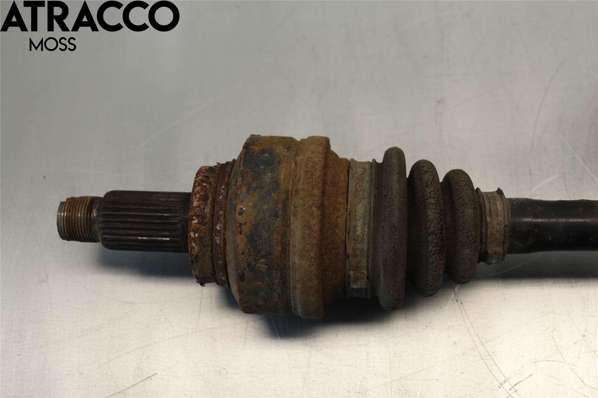 BMW 1 F20/F21 11-19 Drivaxel Bak Vänster
