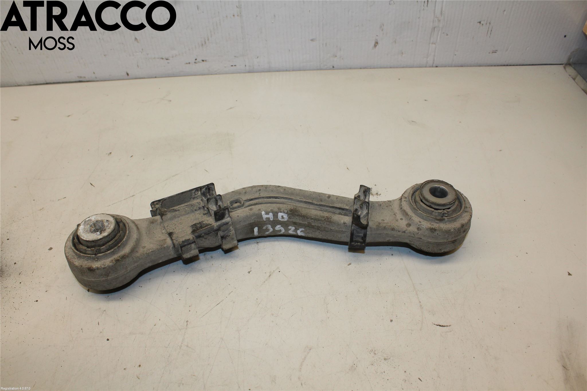 BMW 5 F10/F11/F18 09-17 Bärarm Bak Höger