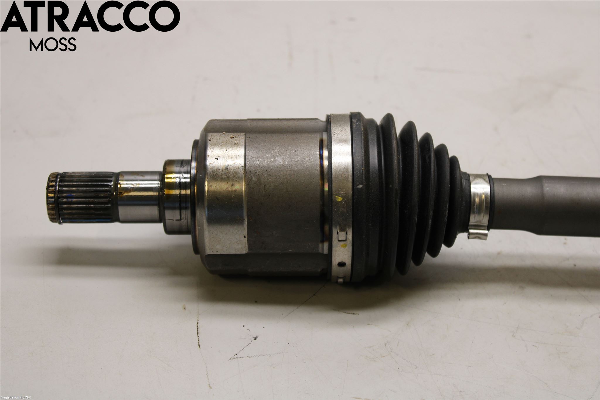 Hyundai KONA/ELECTRIC OS 18-23 Drivaxel Fram Höger