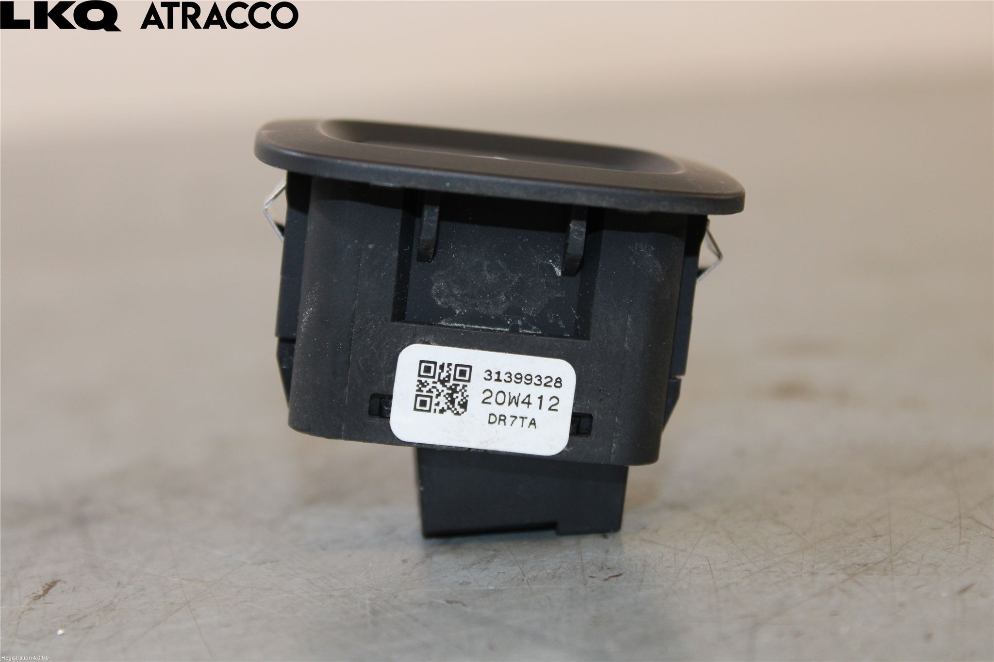 Volvo XC40/RECHARGE 18- Strömställare Övrigt