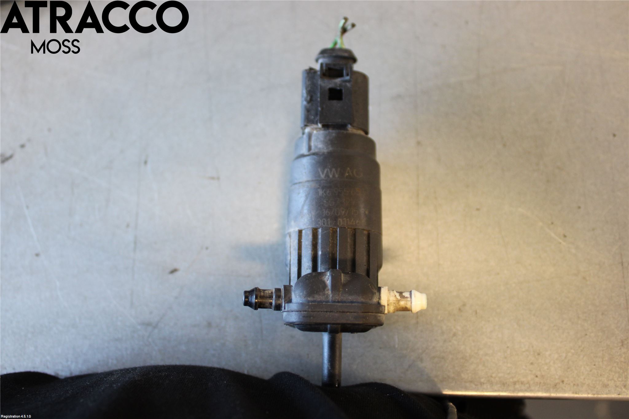 Volkswagen VW GOLF / E-GOLF VII 13-20 Spolarpump Vindruta