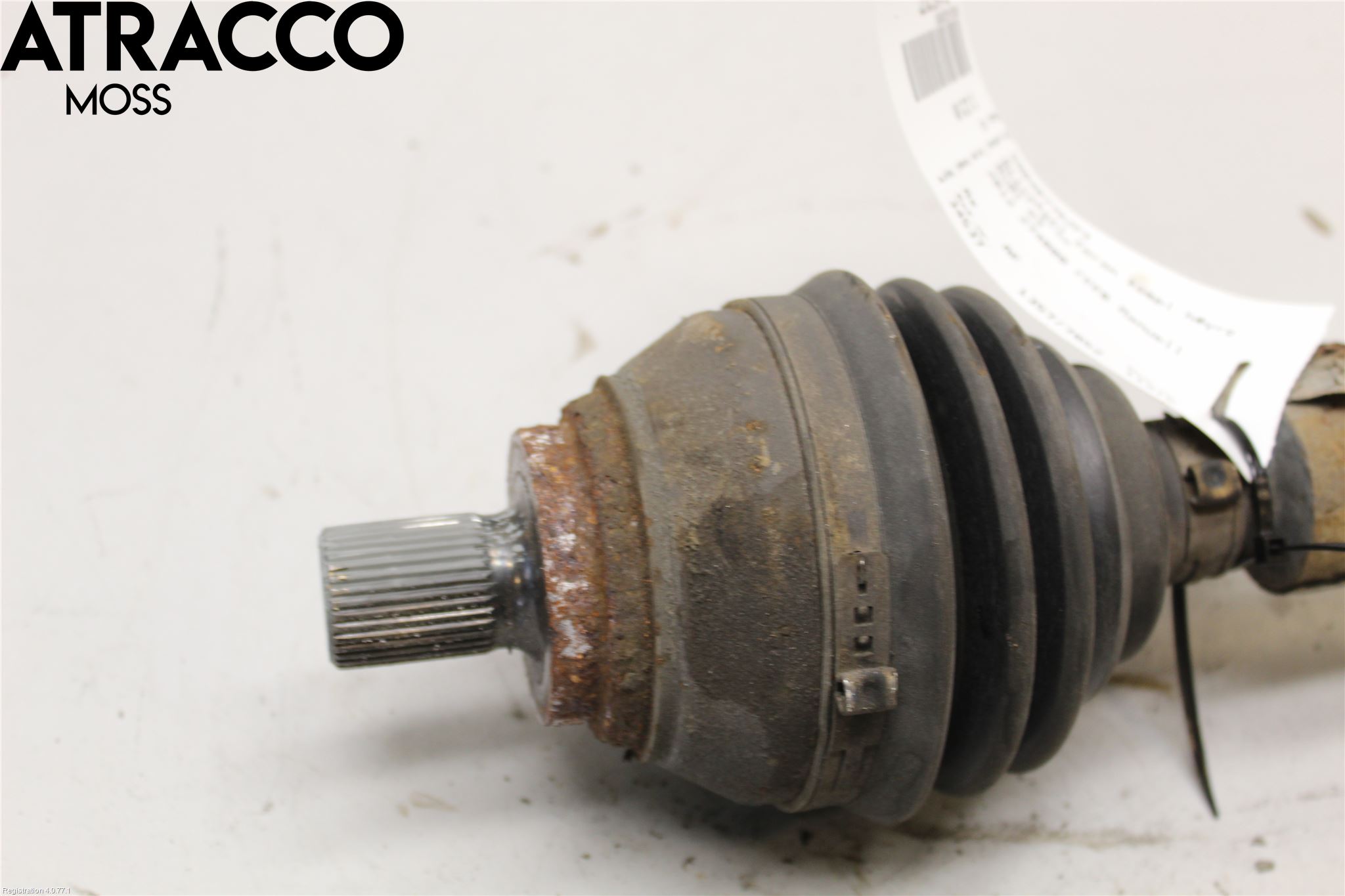 Audi Q3 8U 12-18 Drivaxel Fram Höger