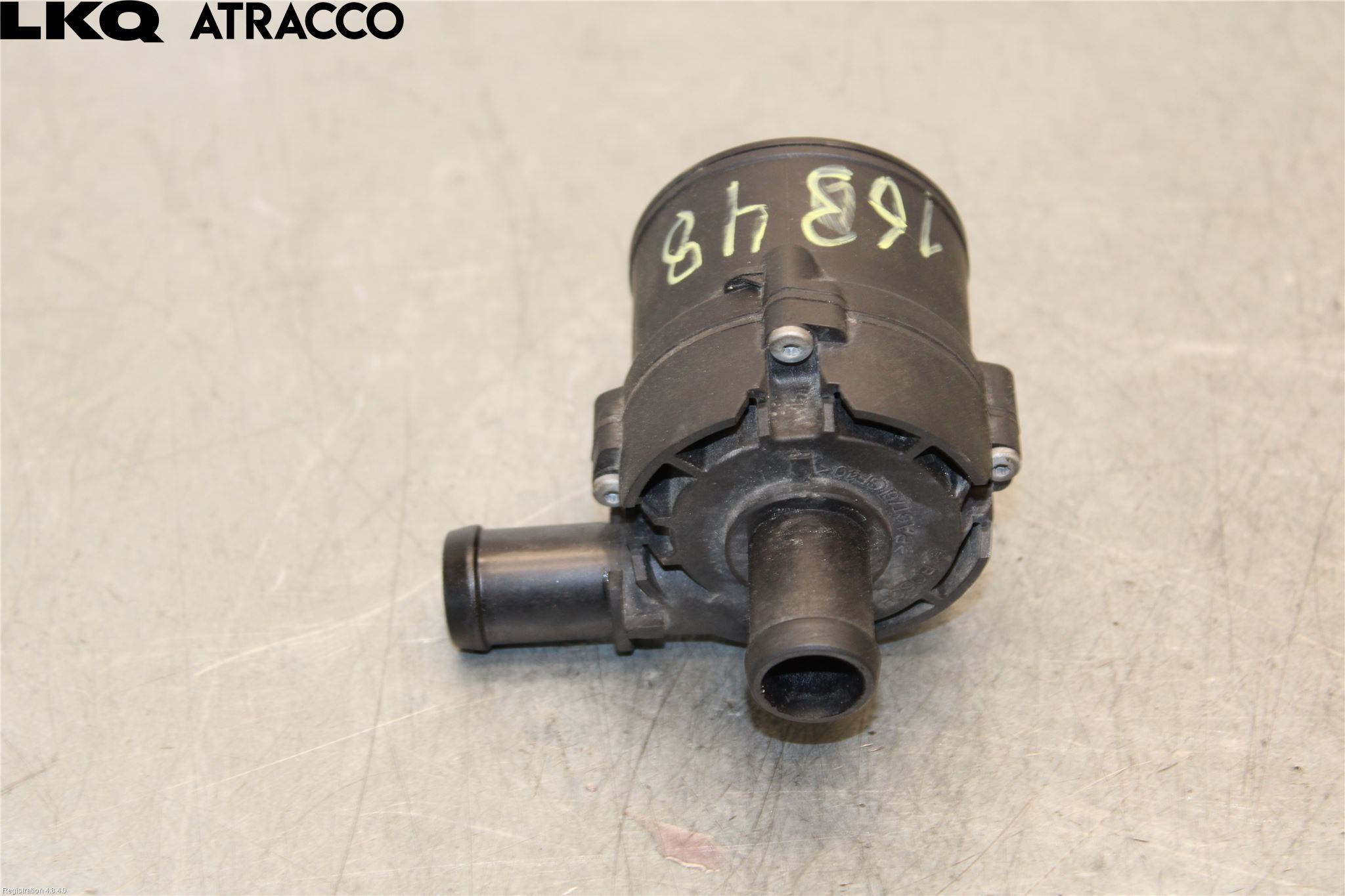 Nissan NP300 Vattenpump