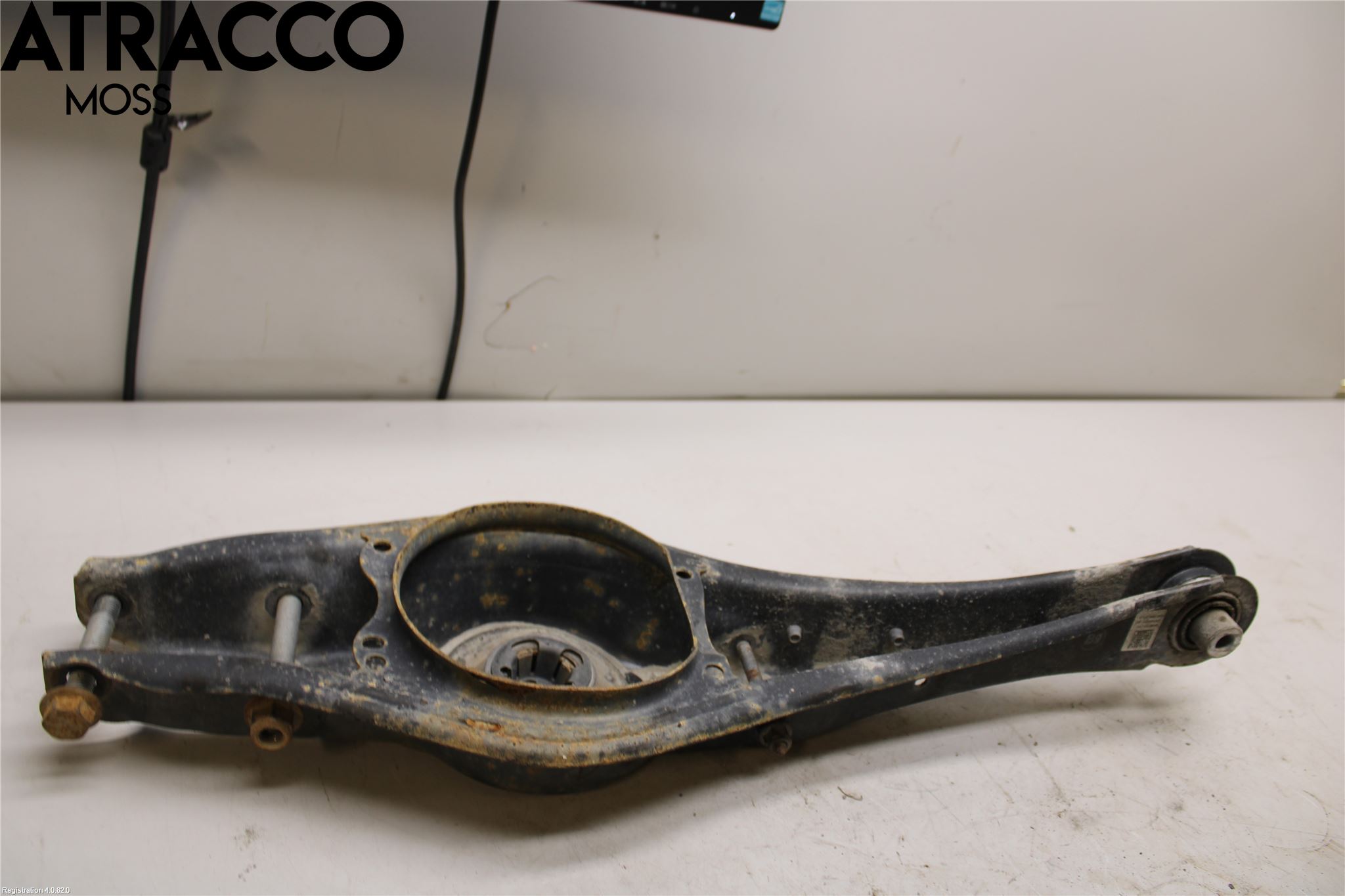 Volkswagen VW GOLF / E-GOLF VII 13-20 Bärarm Bak Vänster