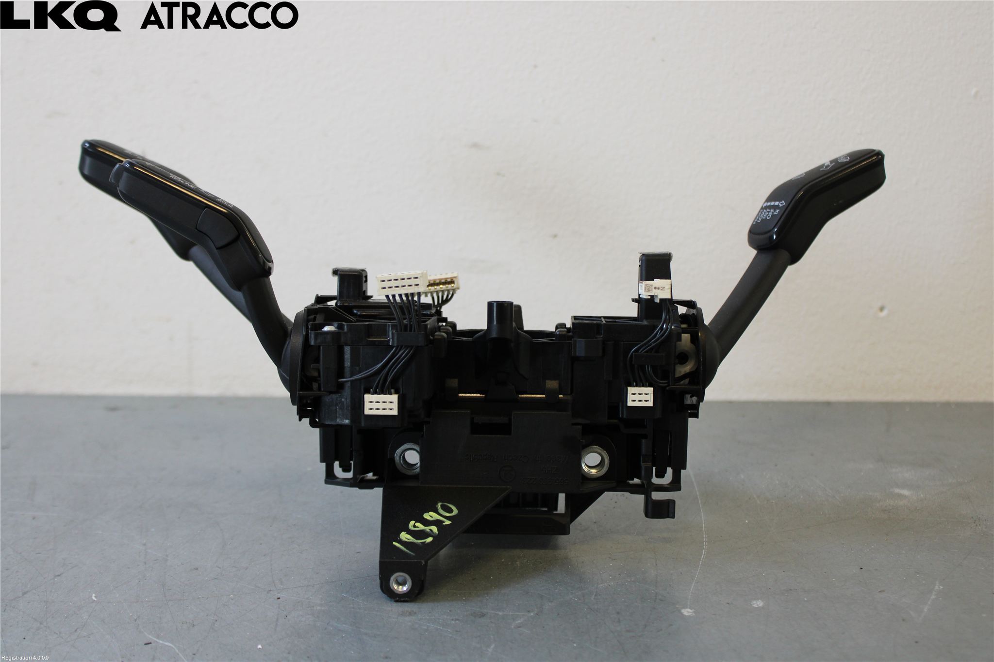 Skoda SUPERB 09-15 Spakcentral