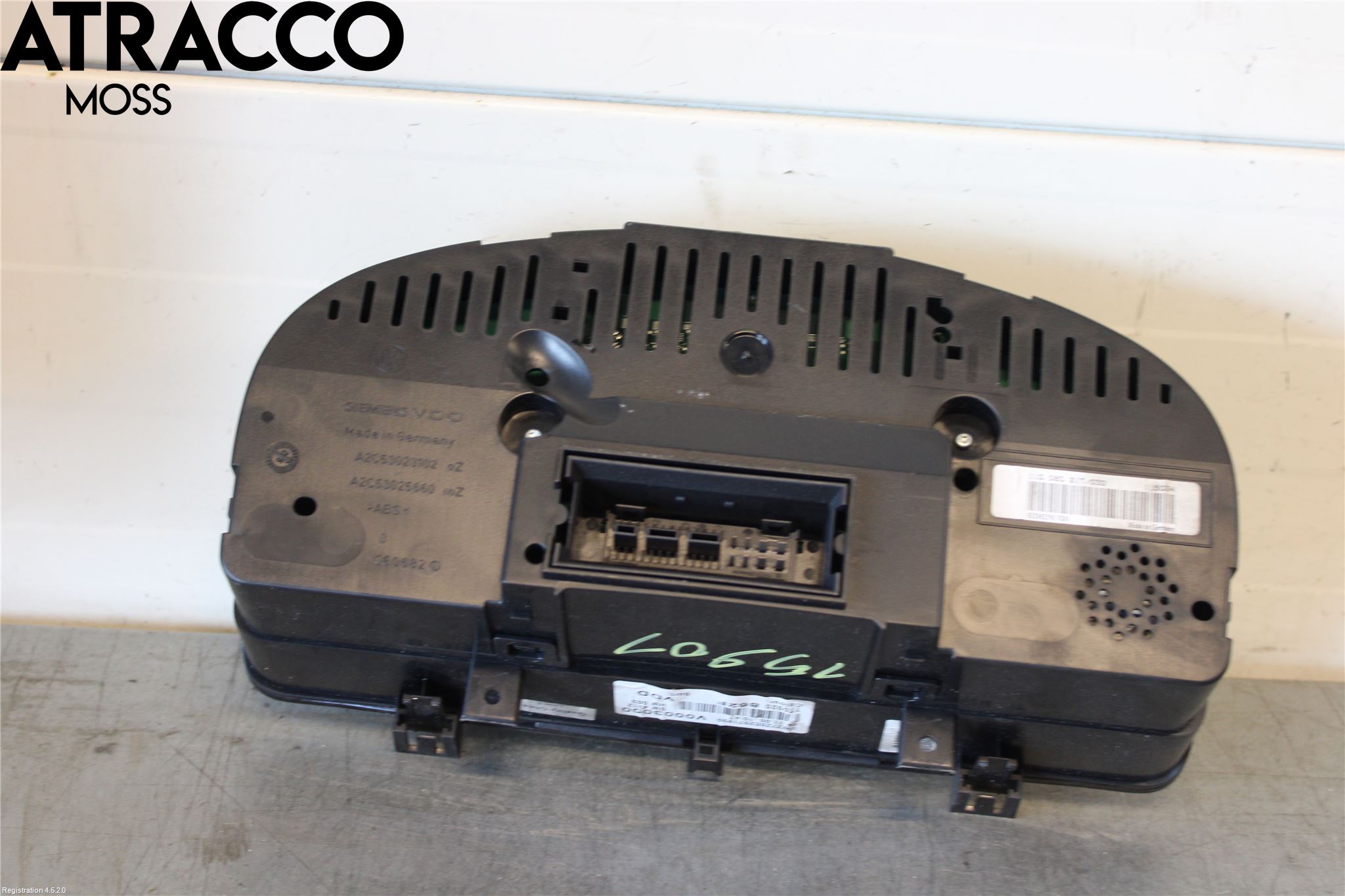 Volkswagen VW TOURAN 03-10 Instrument Komb
