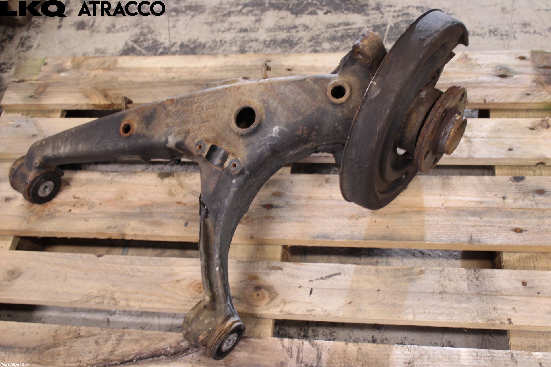 Volkswagen VW TRANSP/CARAVELLE (T6) 16-22 Bärarm Bak Höger