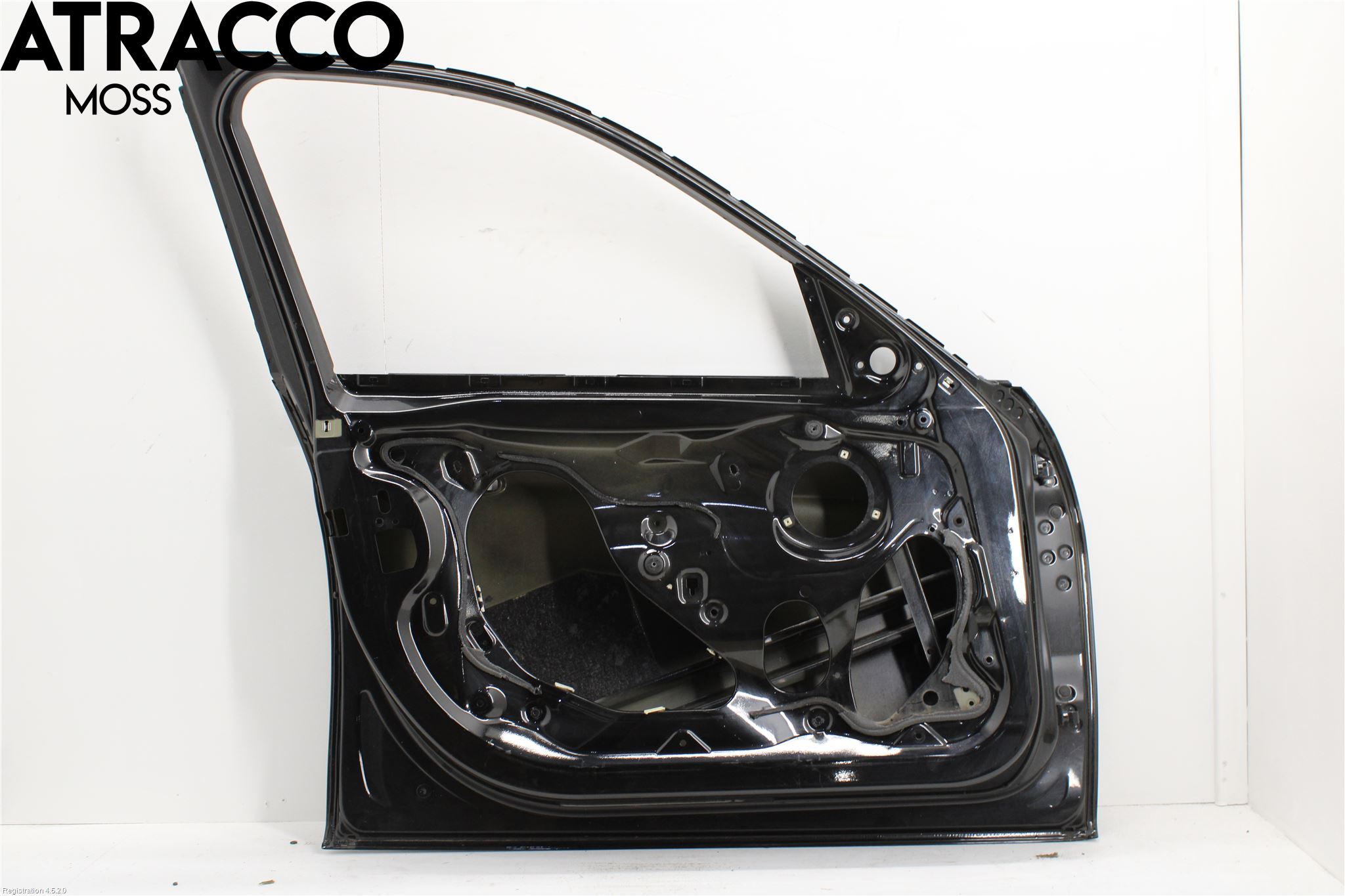 BMW 3 F30/F31/F80 12-19 Dörr Fram Vänster