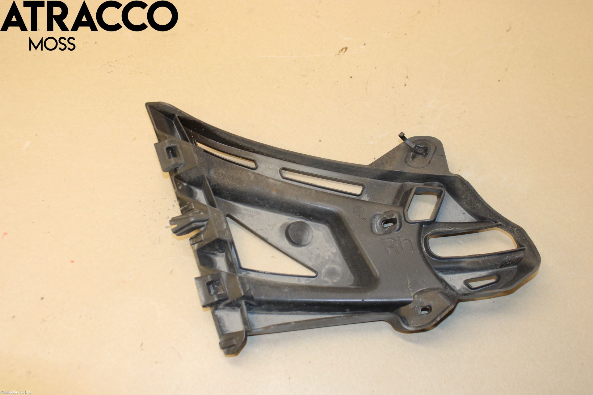 Peugeot 208/E-208 20- Stötfångarfäste Bak Hö