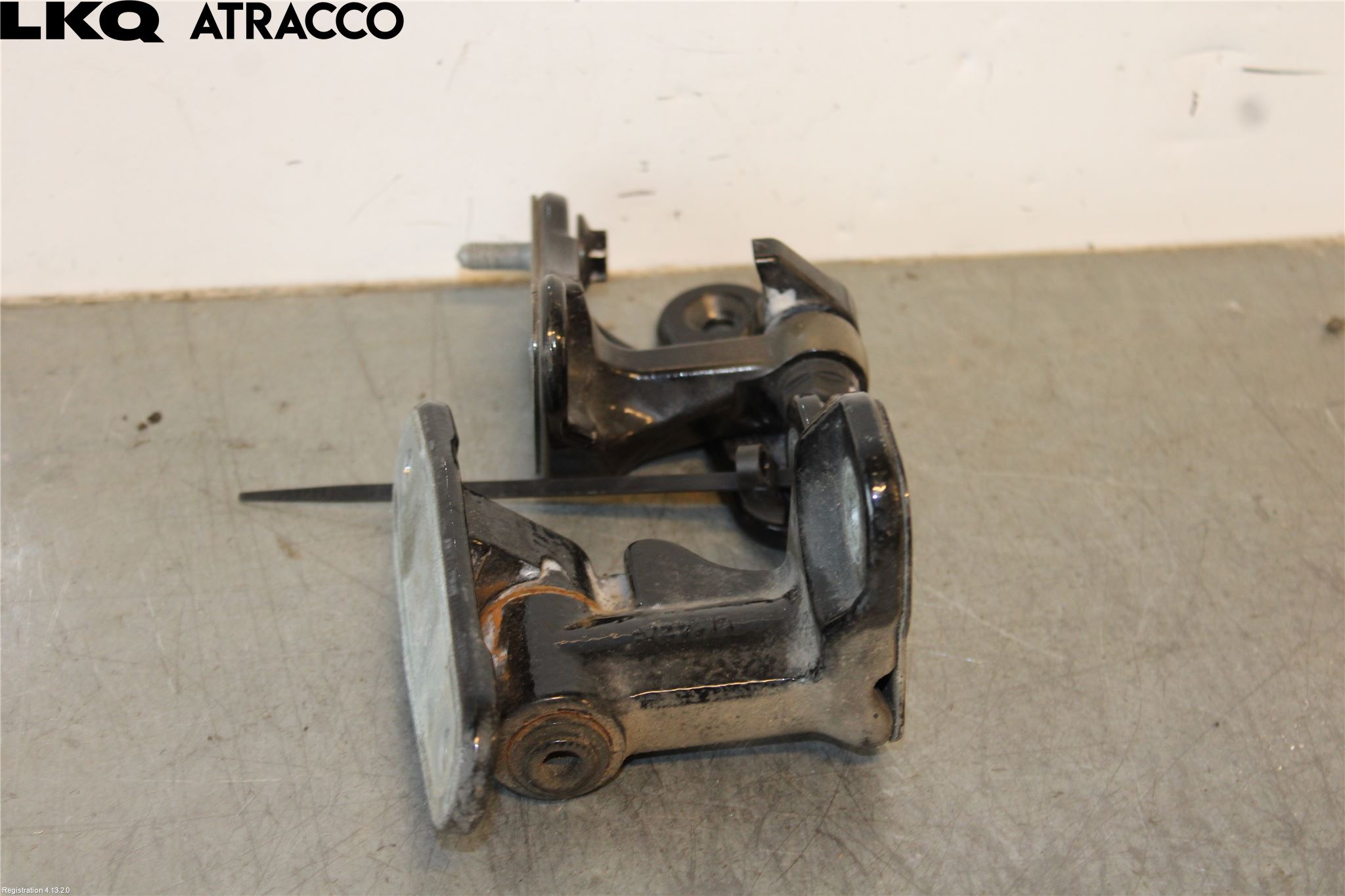 Mercedes-Benz MB CLA-KLASS (C117/X117) 13-19 Dörrgångjärn