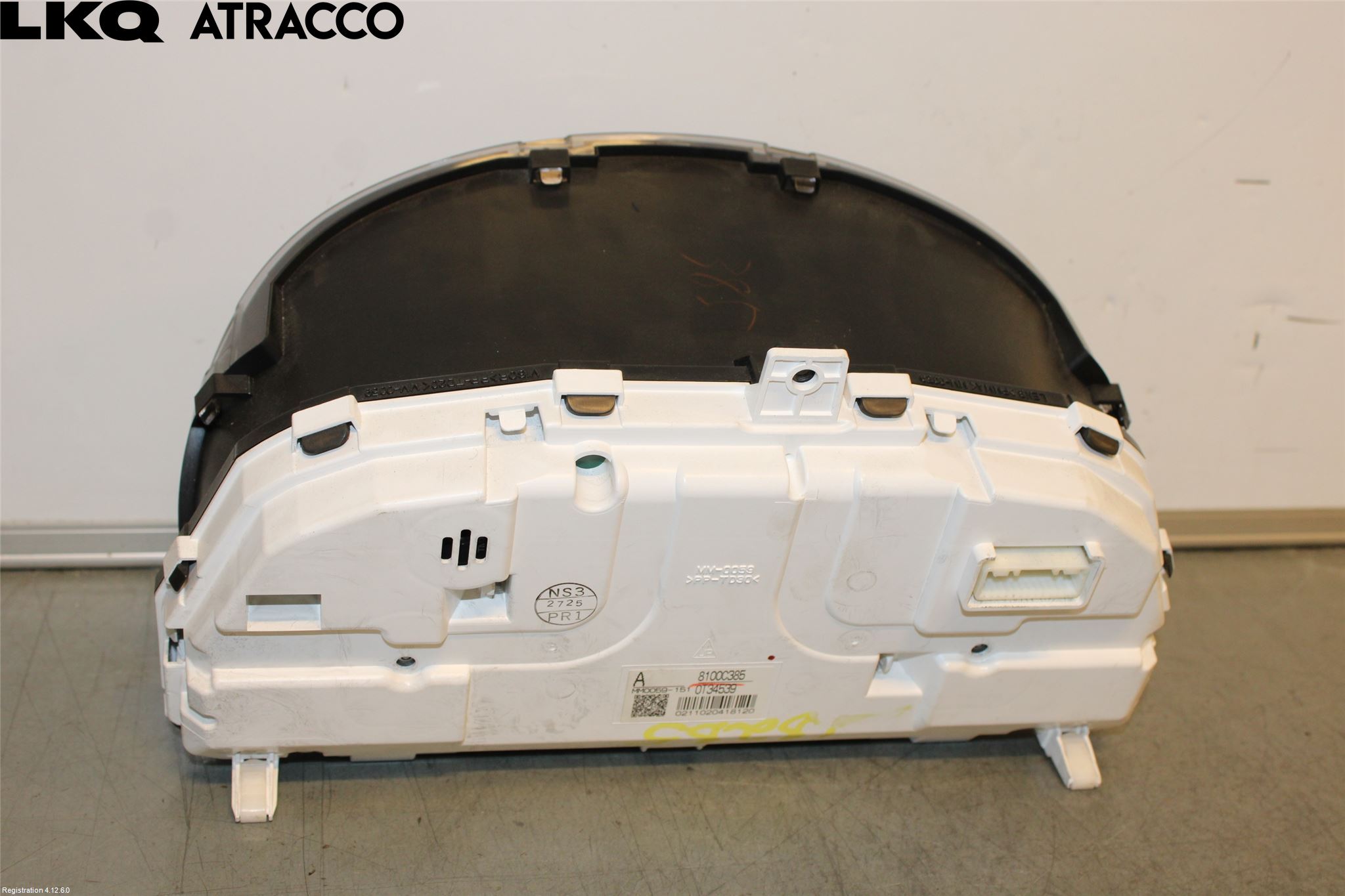 Mitsubishi OUTLANDER 13-21 Instrument Komb