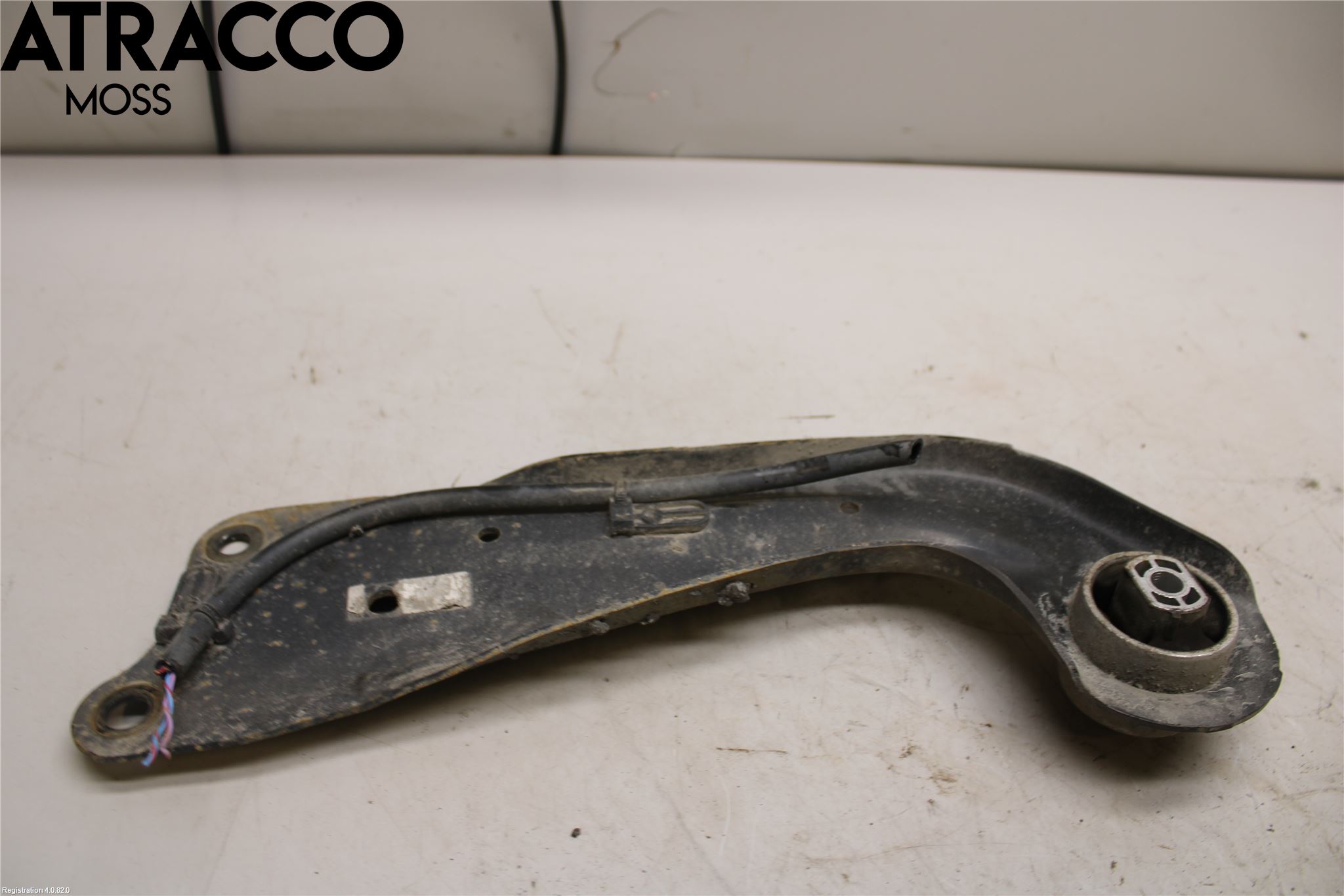 Volkswagen VW GOLF / E-GOLF VII 13-20 Bärarm Bak Höger