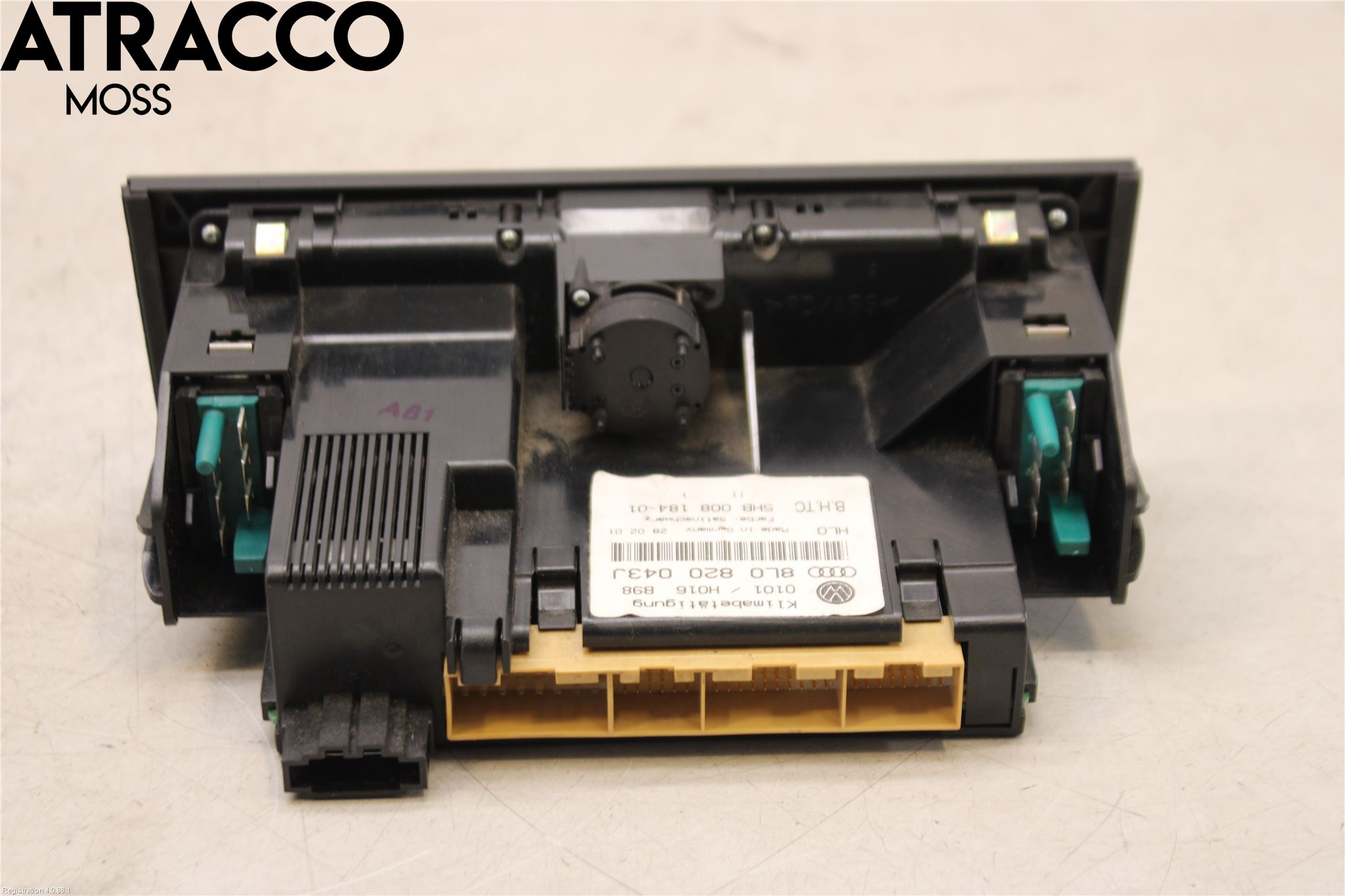 Audi A3/S3     96-03 Ac Styrenhet Ac Manöveren