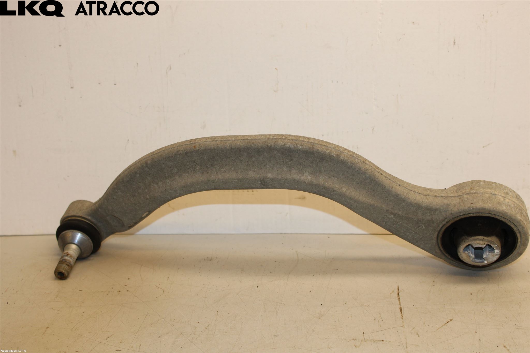 Tesla MODEL Y 21- Bärarm Fram Undre Hö