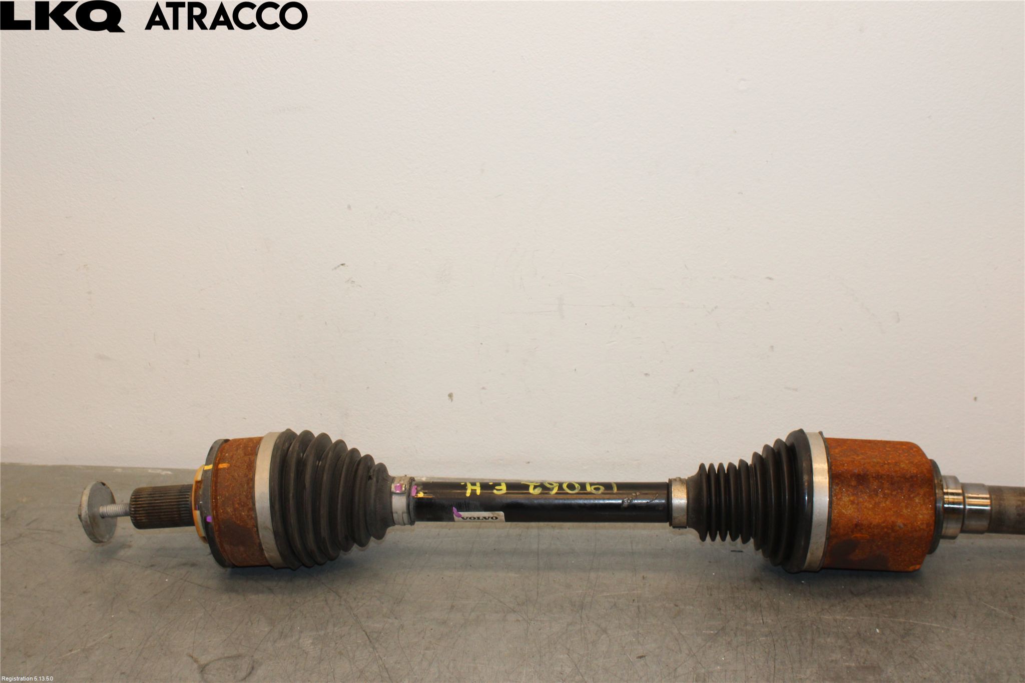 Volvo EX40 25- Drivaxel Fram Höger