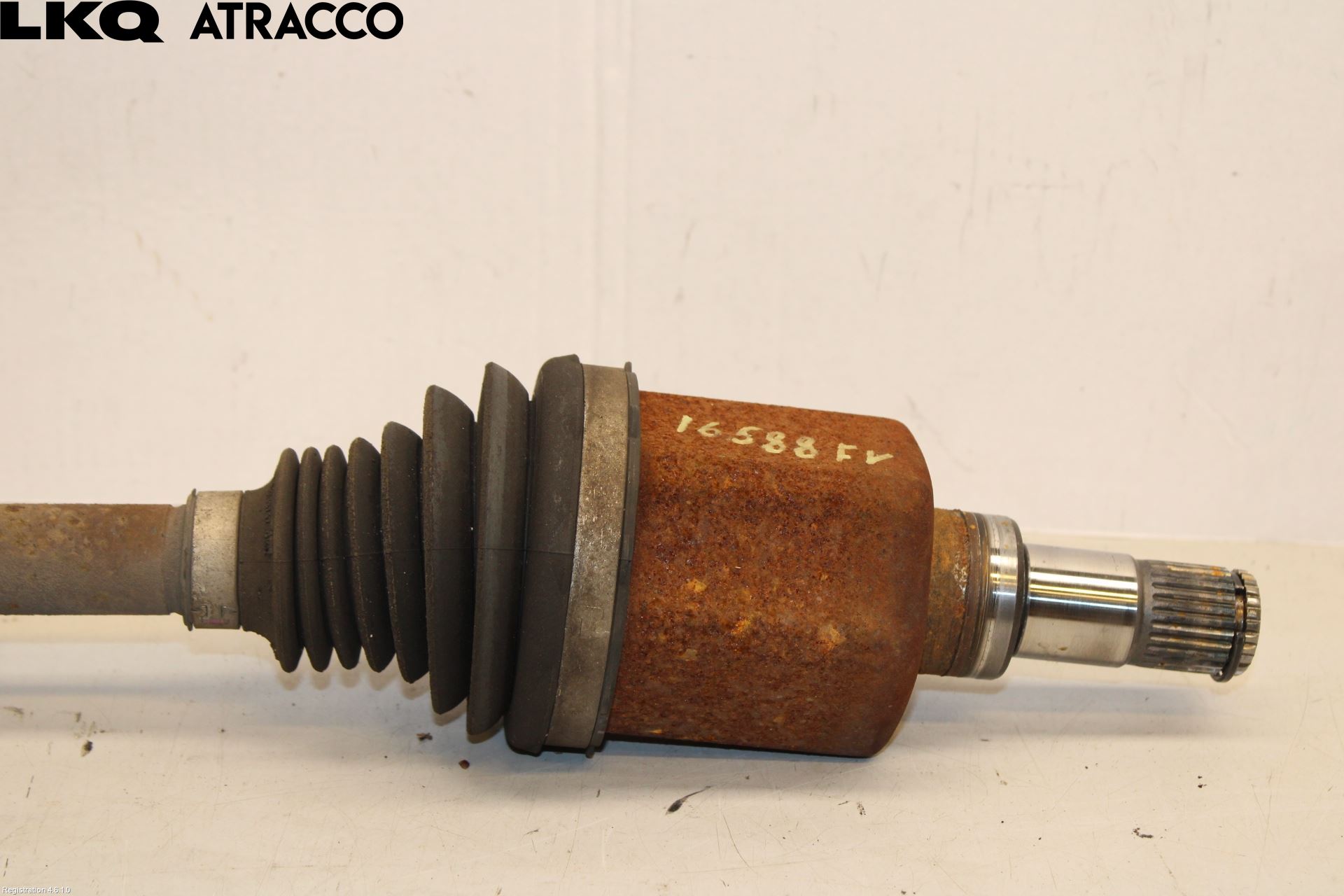 Volvo V40 12-19 Drivaxel Fram Vänster