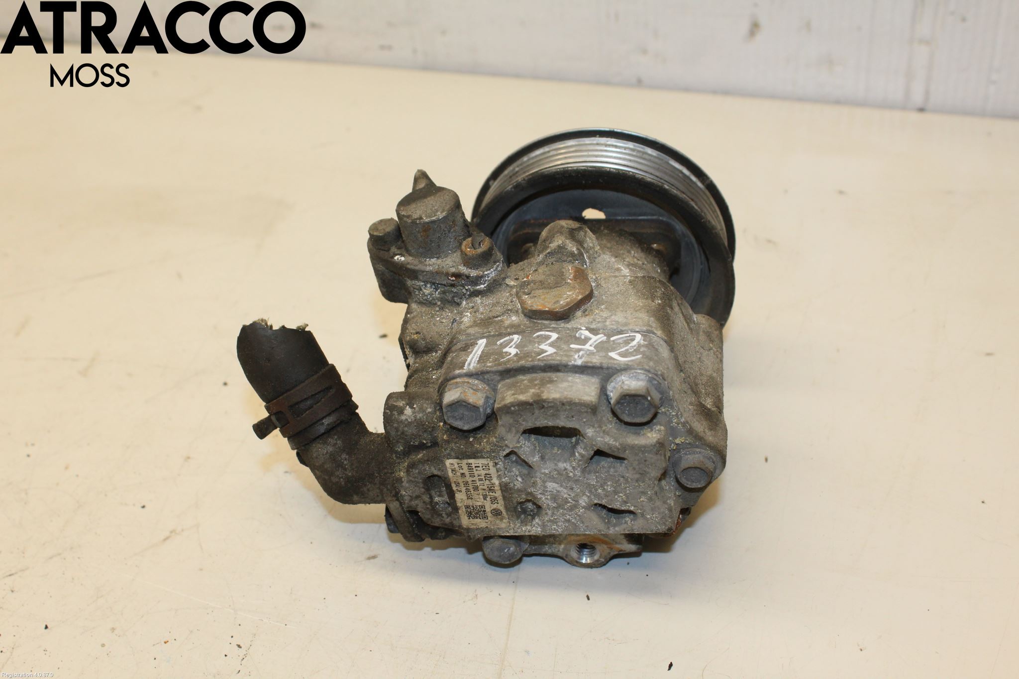 Volkswagen VW TRANSP/CARAVELLE (T5) 04-15 Styrservopump