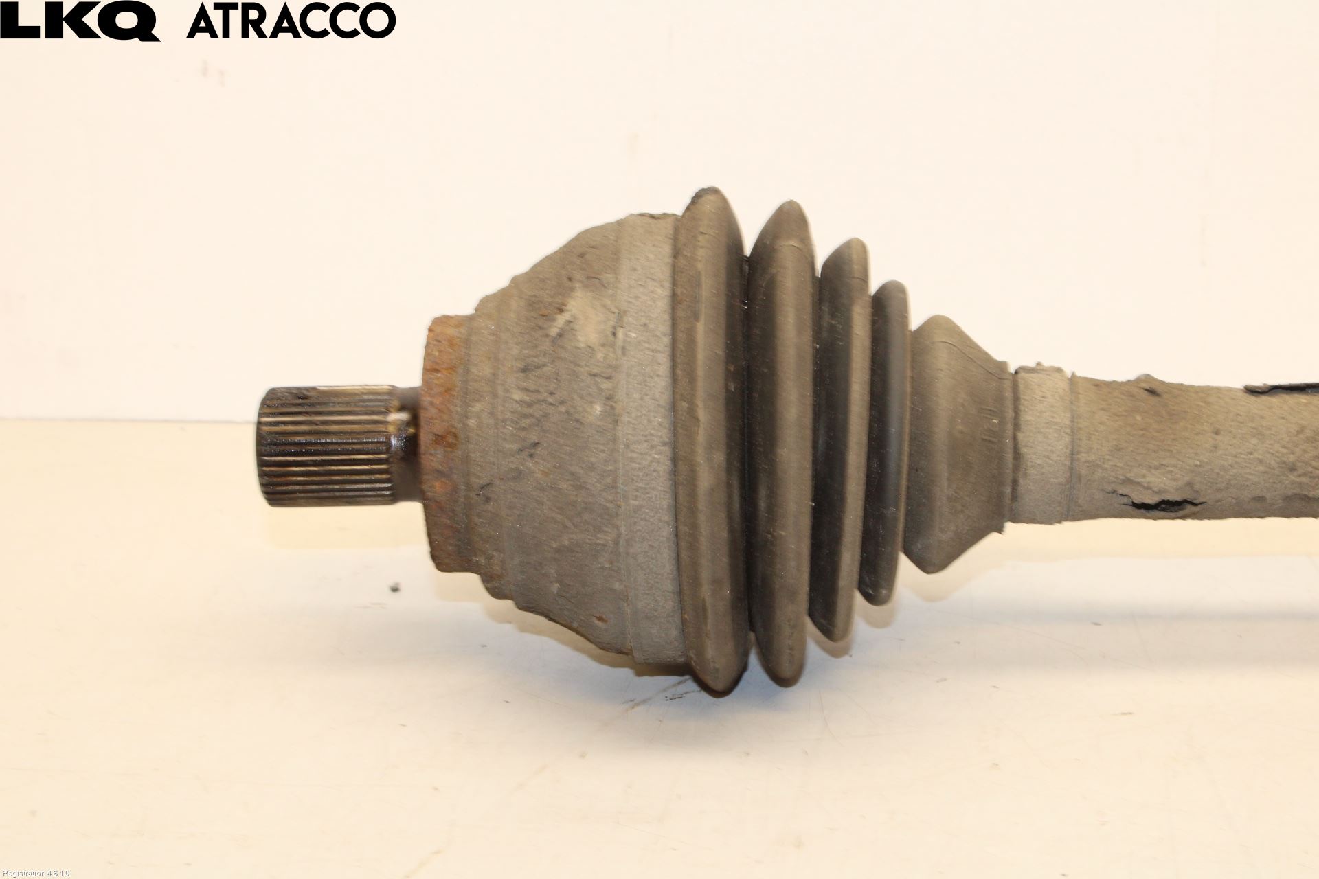 Volkswagen VW TIGUAN 07-16 Drivaxel Fram Vänster