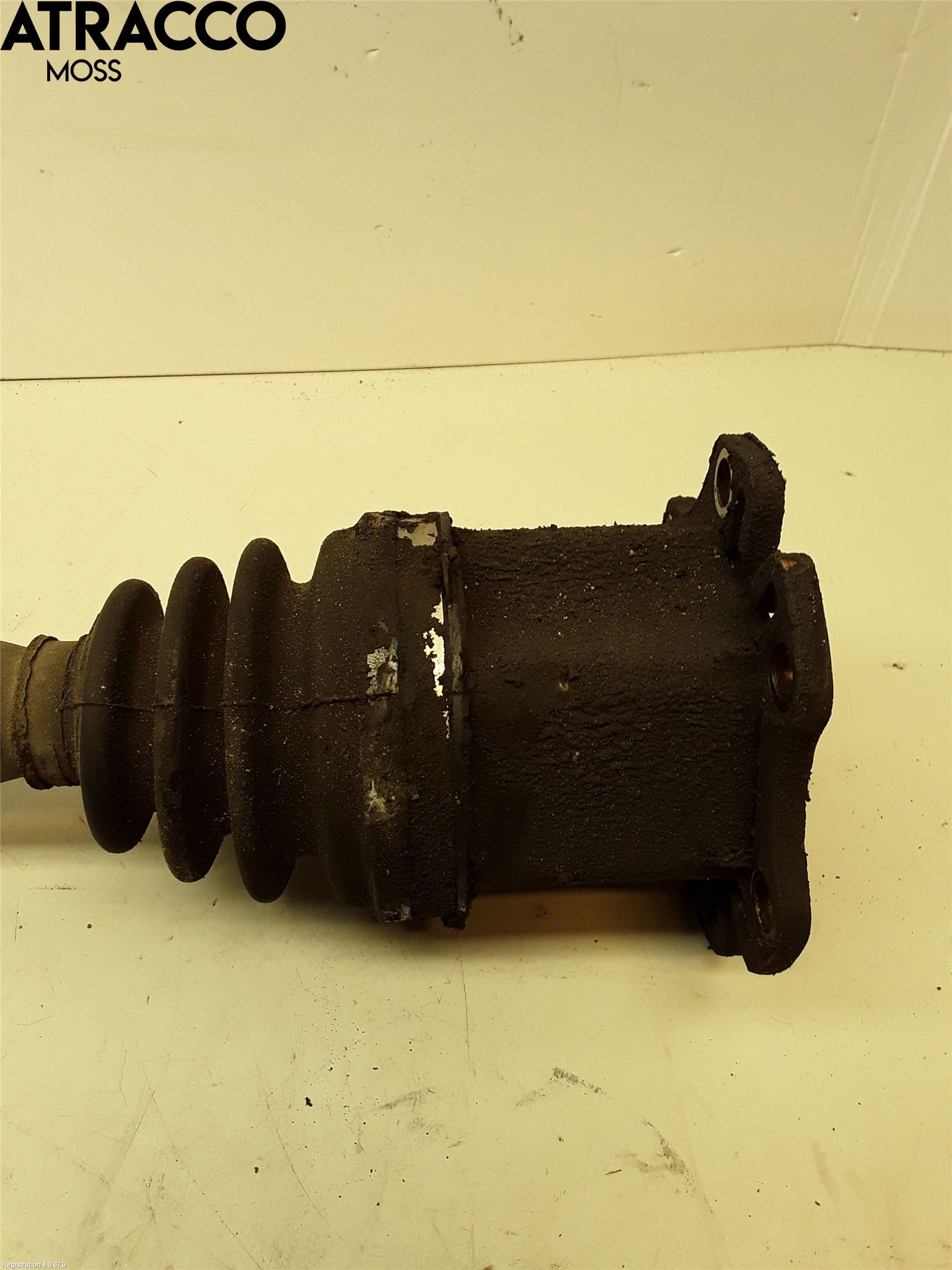 Audi A6/S6     05-11 Drivaxel Fram Höger