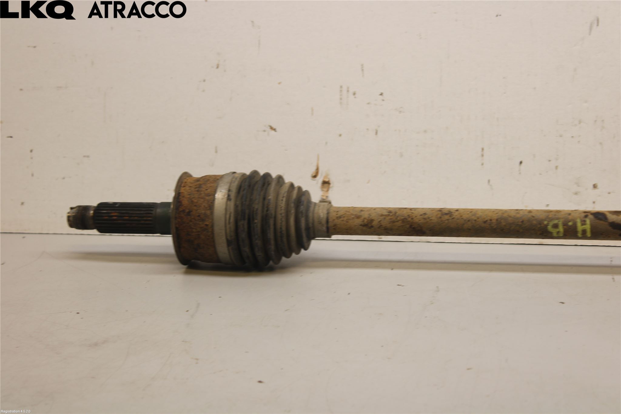 Subaru B9 TRIBECA  06-07 Drivaxel Bak Höger