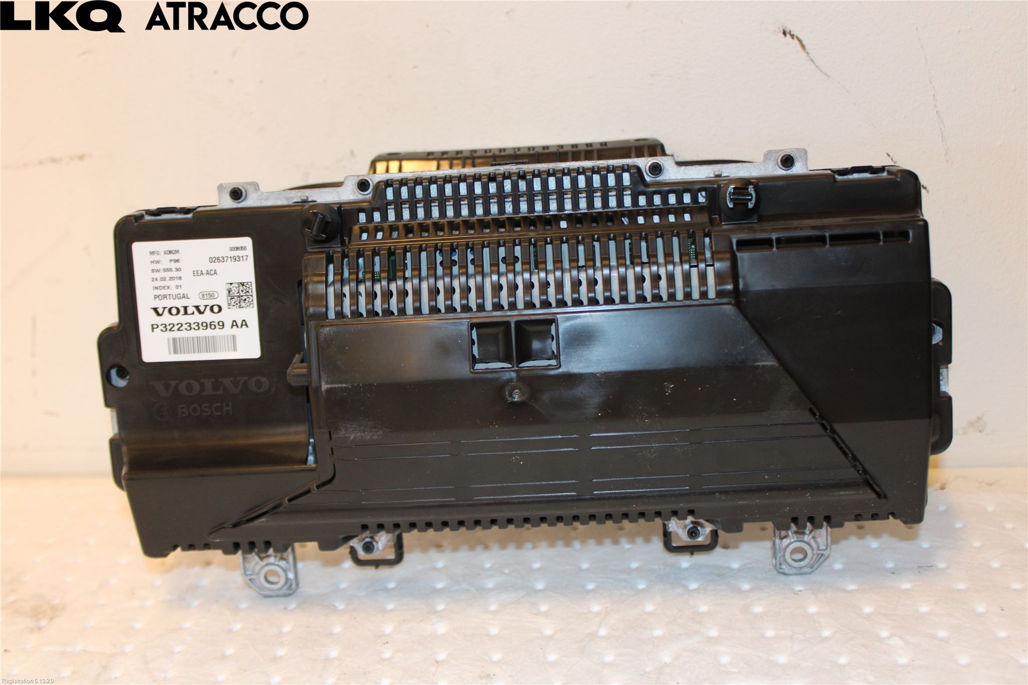 Volvo V90 17->> Instrument Hast