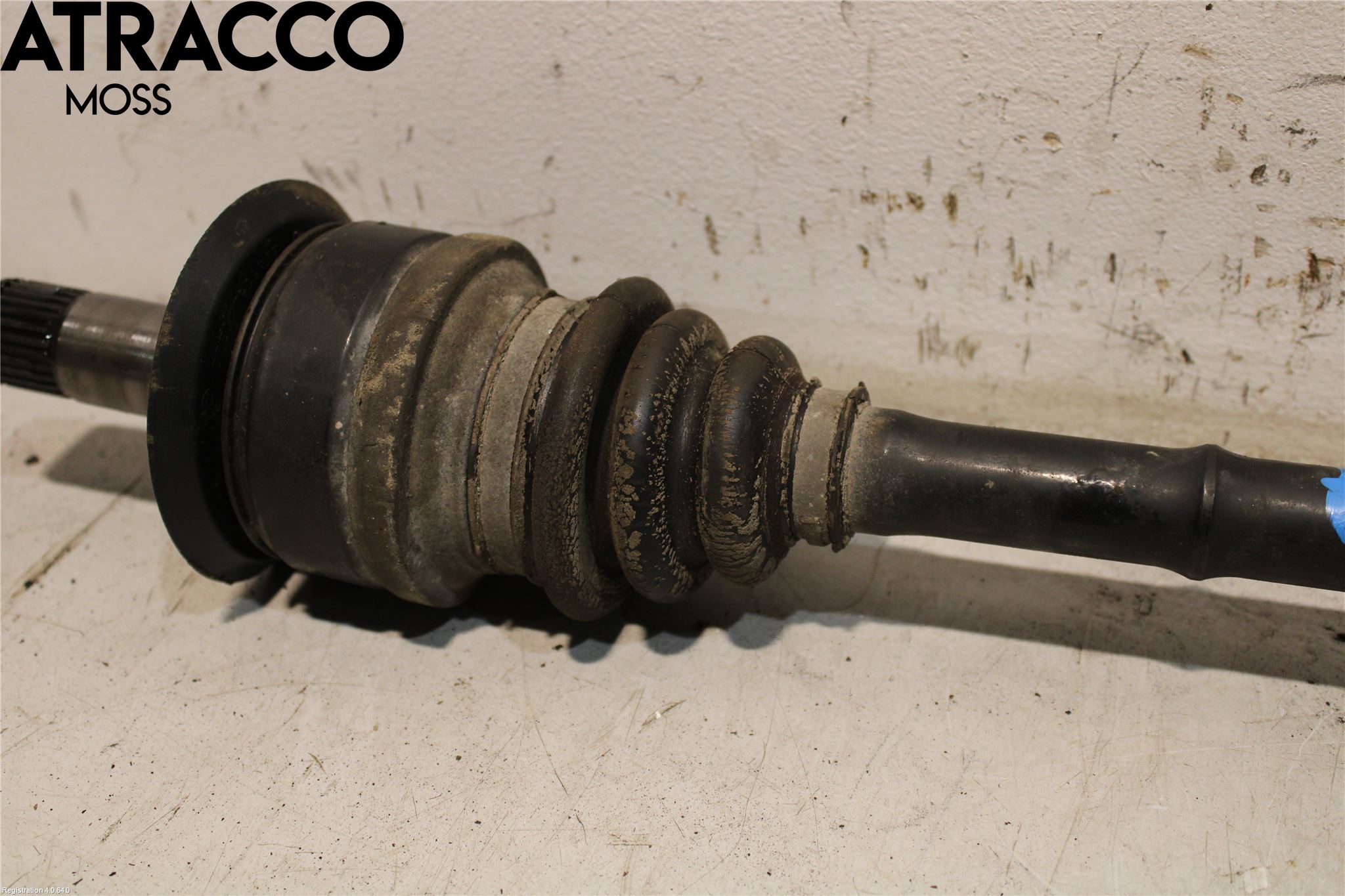 BMW 1 F20/F21 11-19 Drivaxel Bak Höger