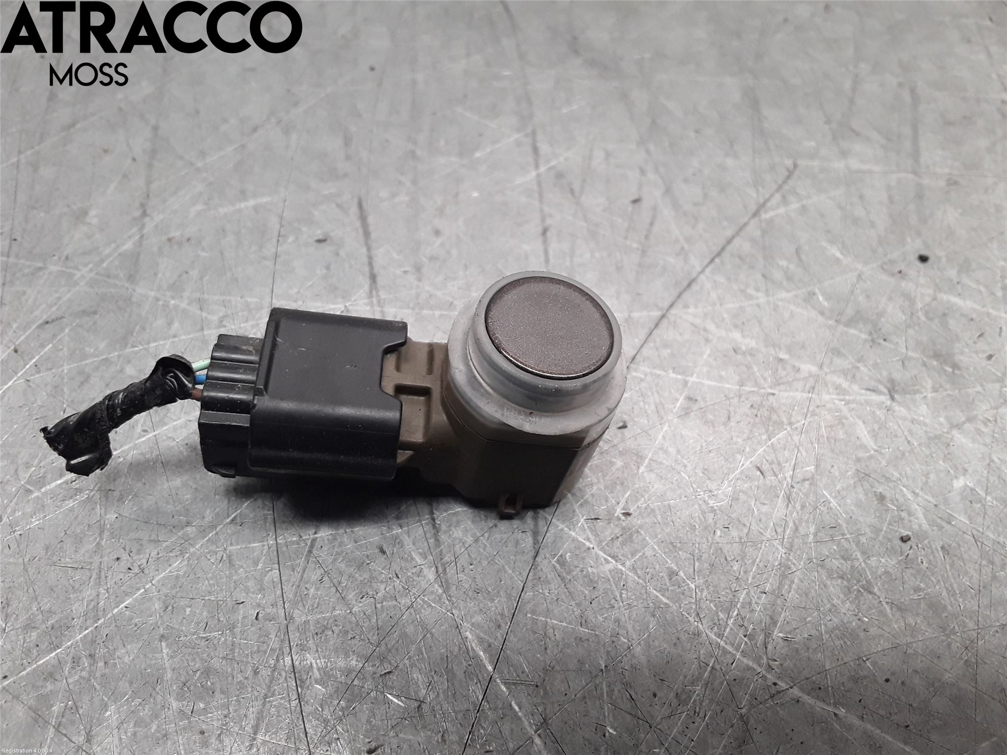 Nissan LEAF 18- Parkeringshjälp Frontsensor