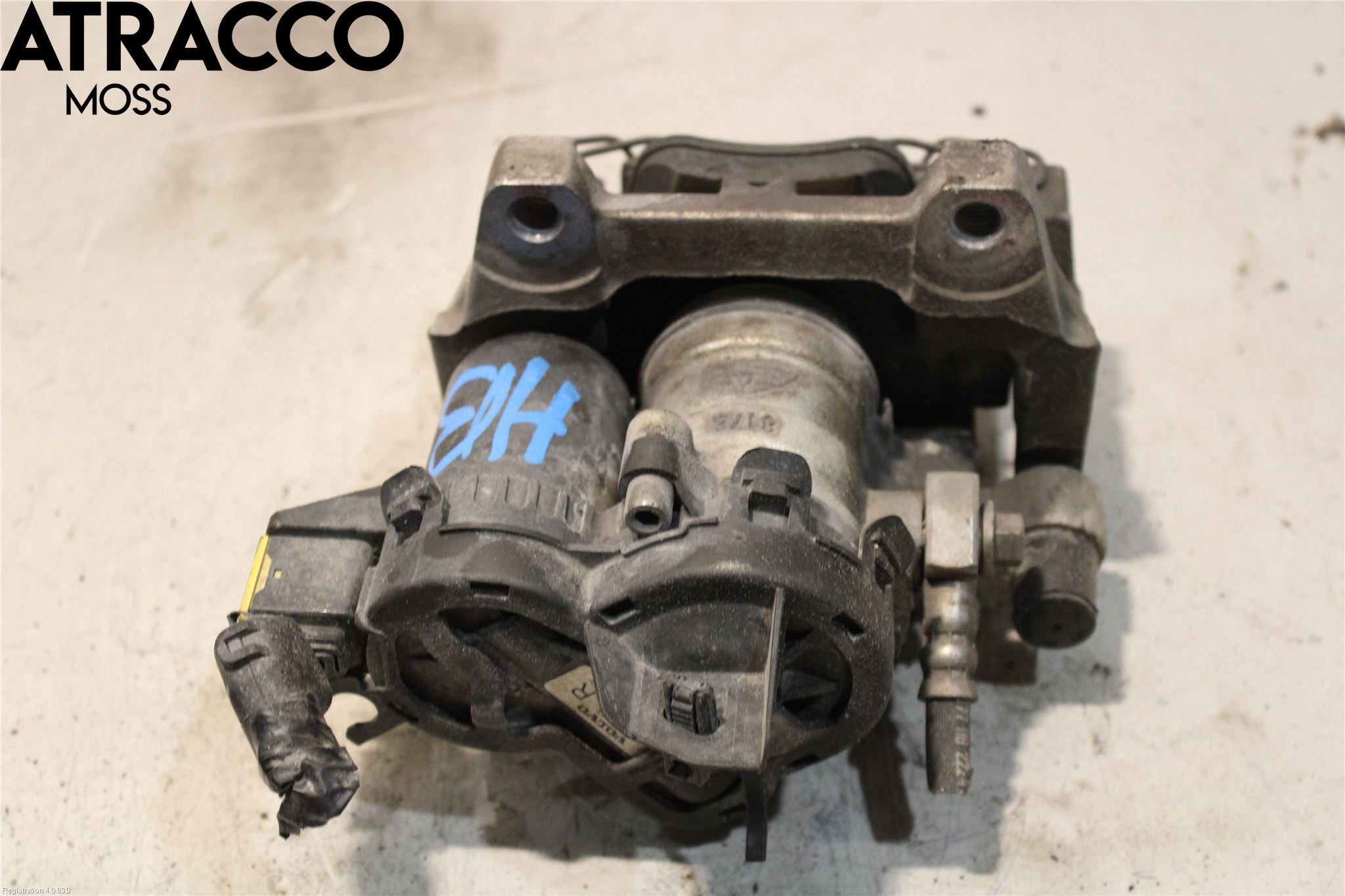 Volvo V90 17->> Bromsok Bak Höger