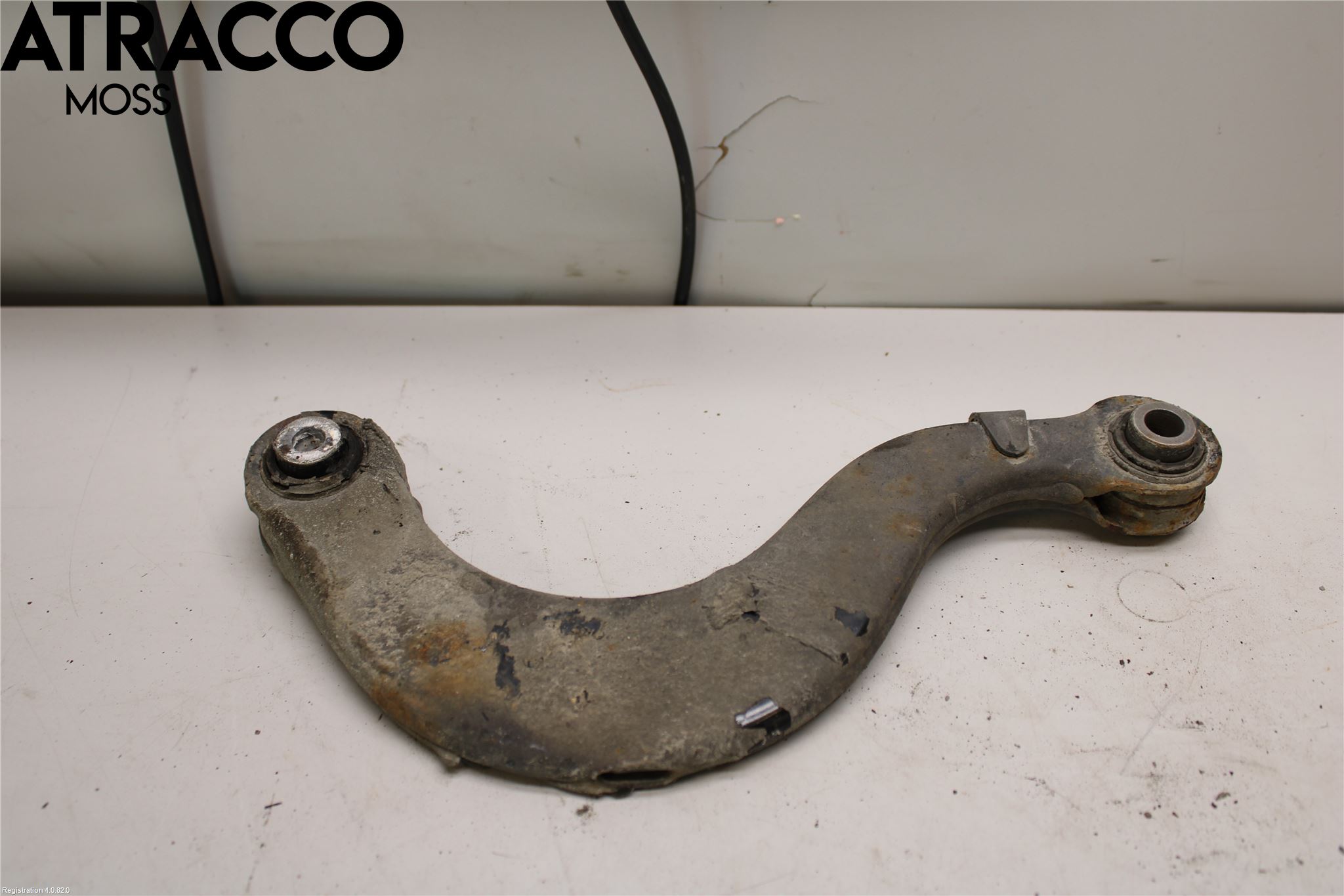 Volkswagen VW PASSAT 15-19 Bärarm Bak Vänster