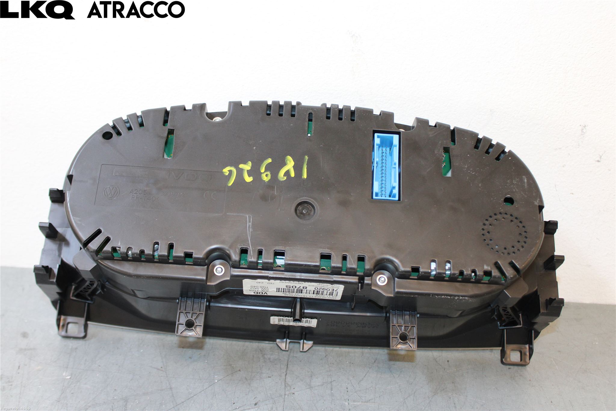 Volkswagen VW TRANSP/CARAVELLE (T6) 16-22 Instrument Hast