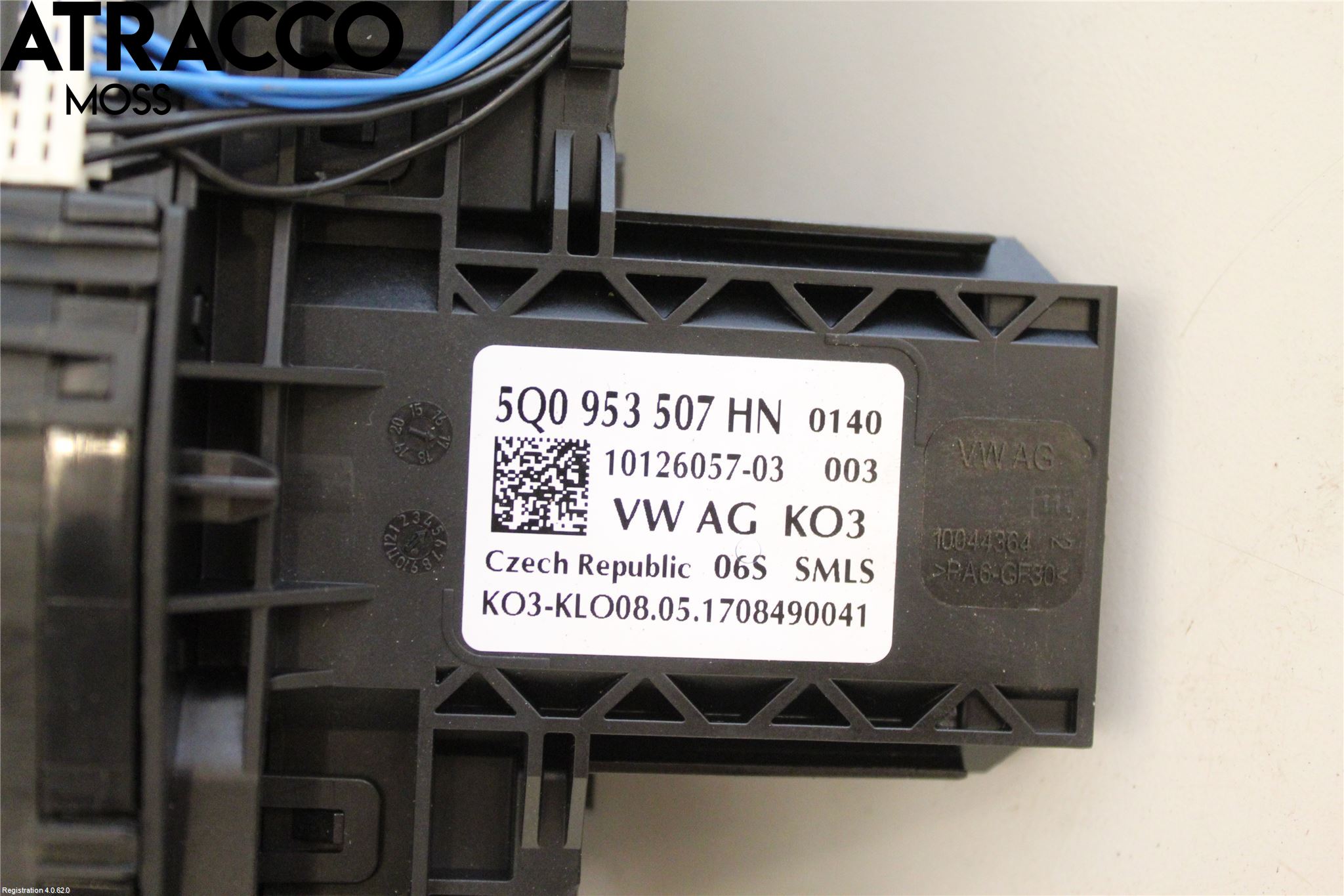 Volkswagen VW GOLF / E-GOLF VII 13-20 Spakcentral