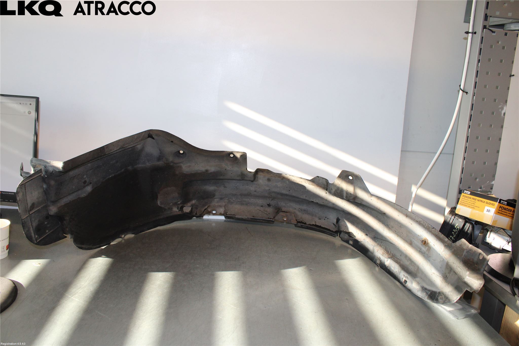 Toyota RAV 4 06-12 Skärm Inner