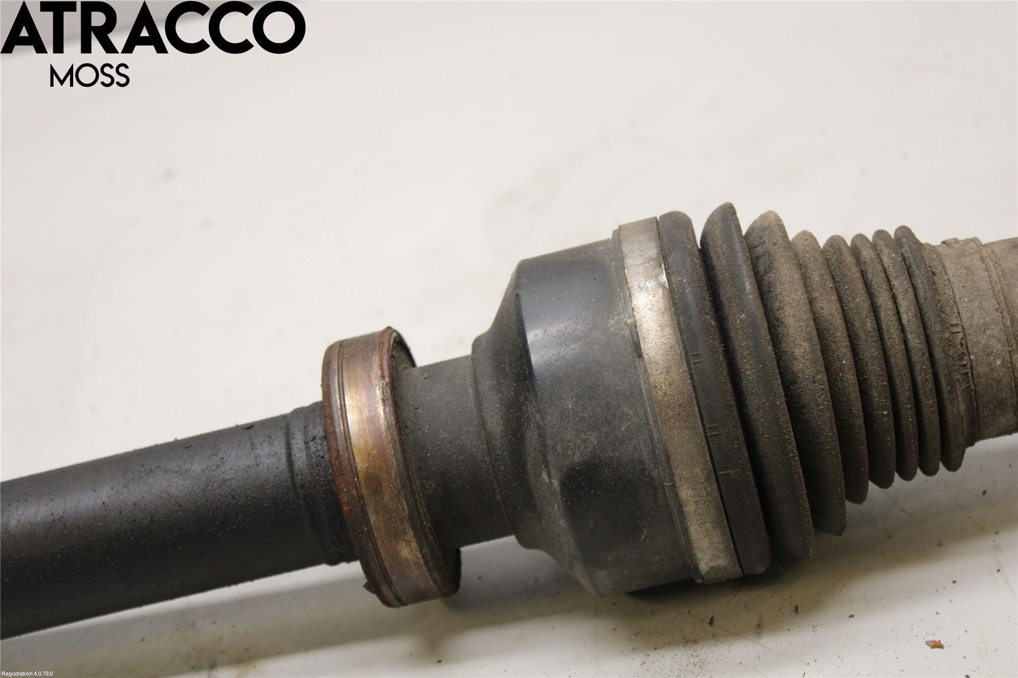 Volvo XC90 07-14 Drivaxel Fram Höger