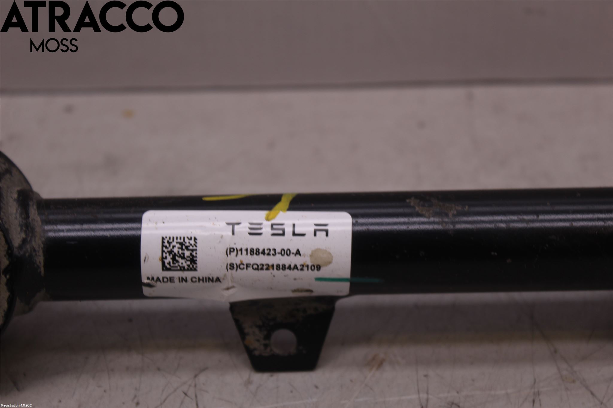 Tesla MODEL Y 21- Bärarm Bak Höger