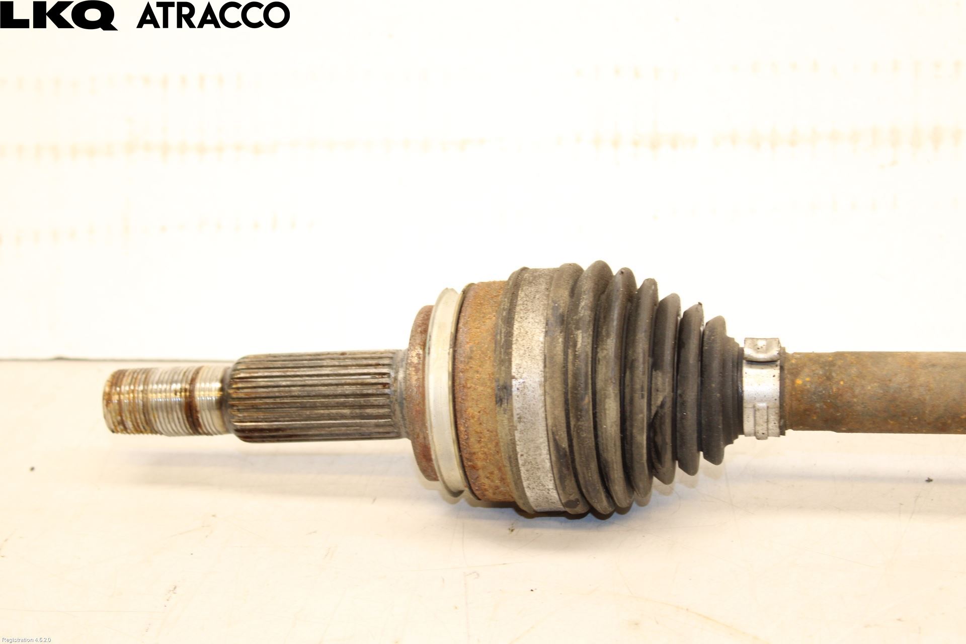 Toyota YARIS CROSS XP21 21- Drivaxel Bak Höger