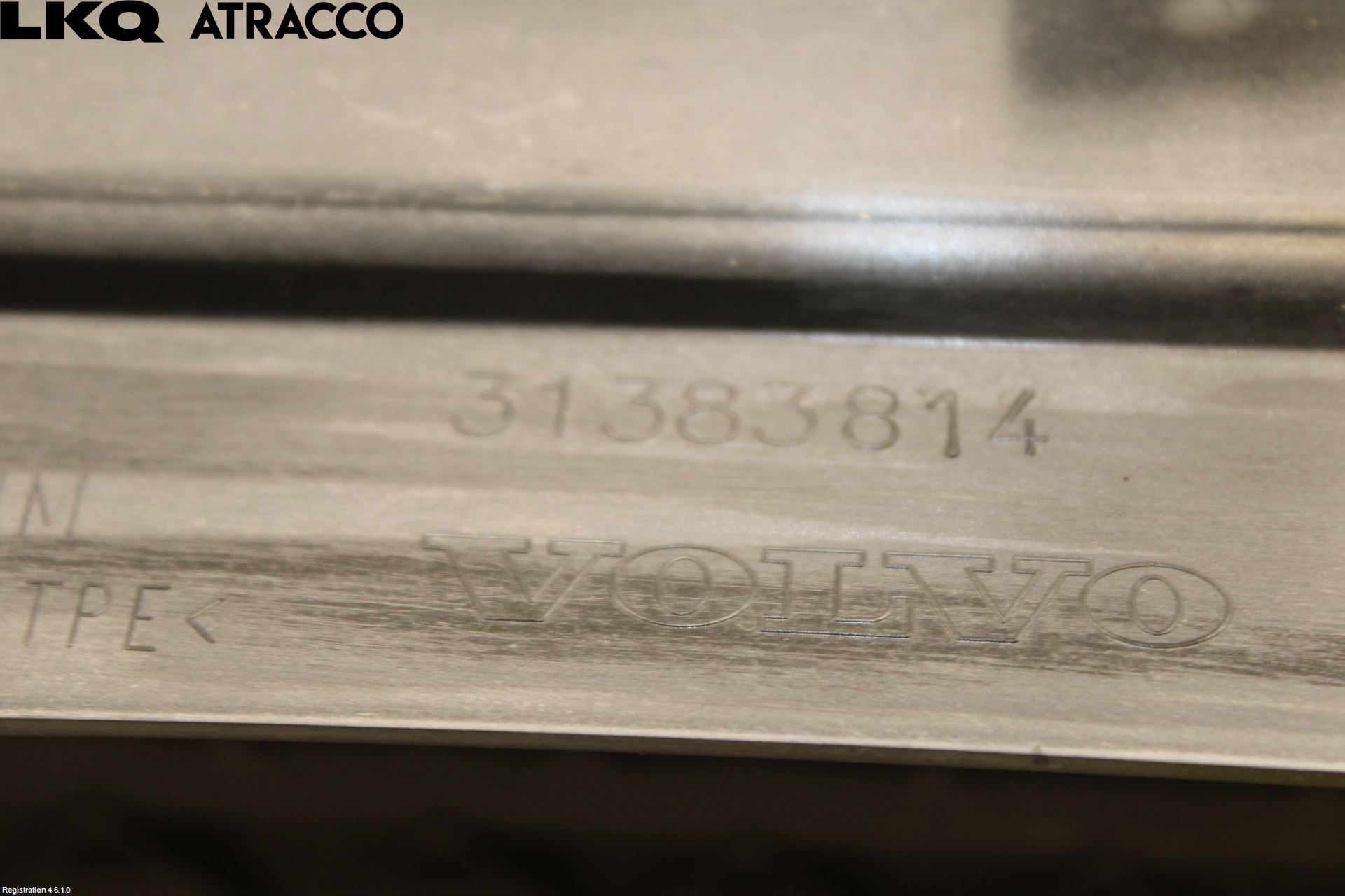 Volvo V40 12-19 Deflektor Plåt-Plast Kylning