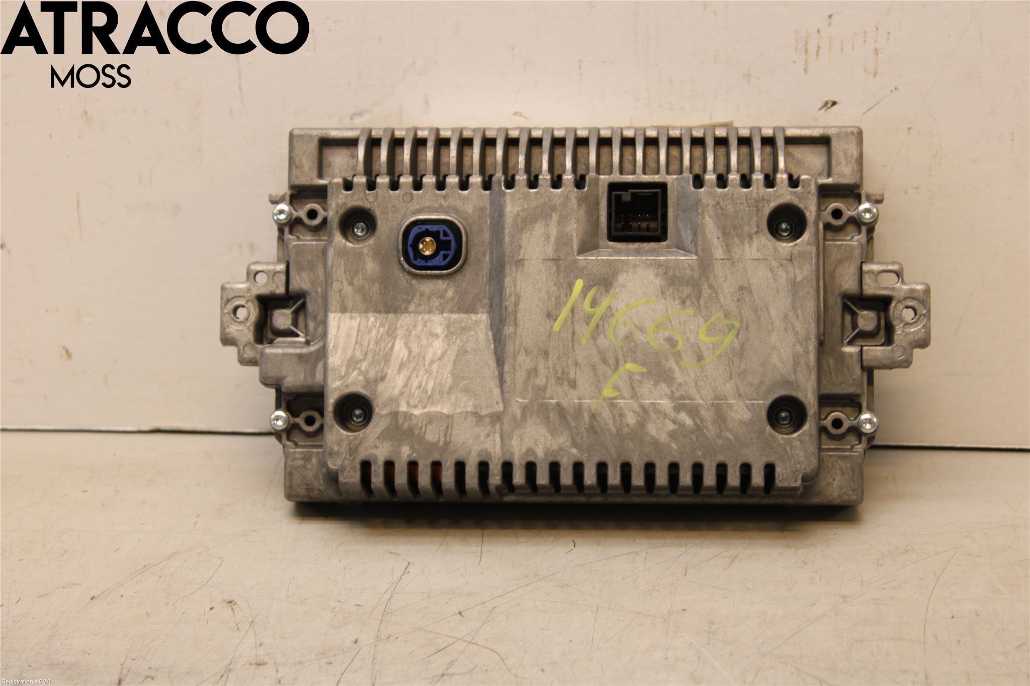 Mercedes-Benz MB C-KLASS (W204) 07-15 Multifunktionsdisplay