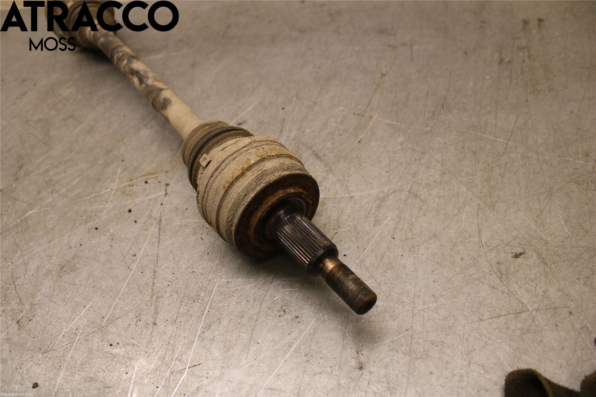 Volkswagen VW TRANSP/CARAVELLE (T5) 04-15 Drivaxel Bak Vänster