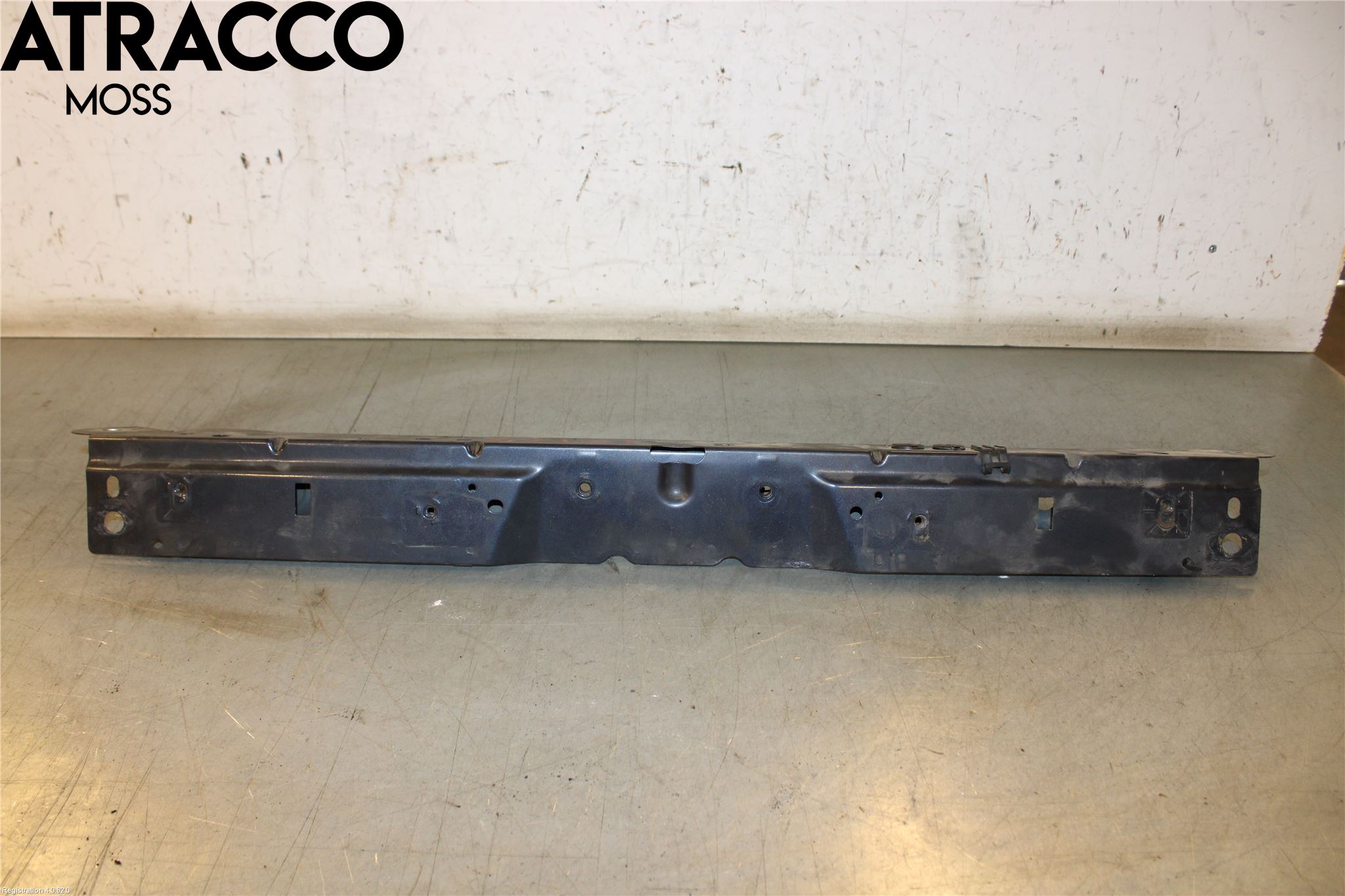 Opel INSIGNIA 09-16 Front Huvlåsplåt-Balk